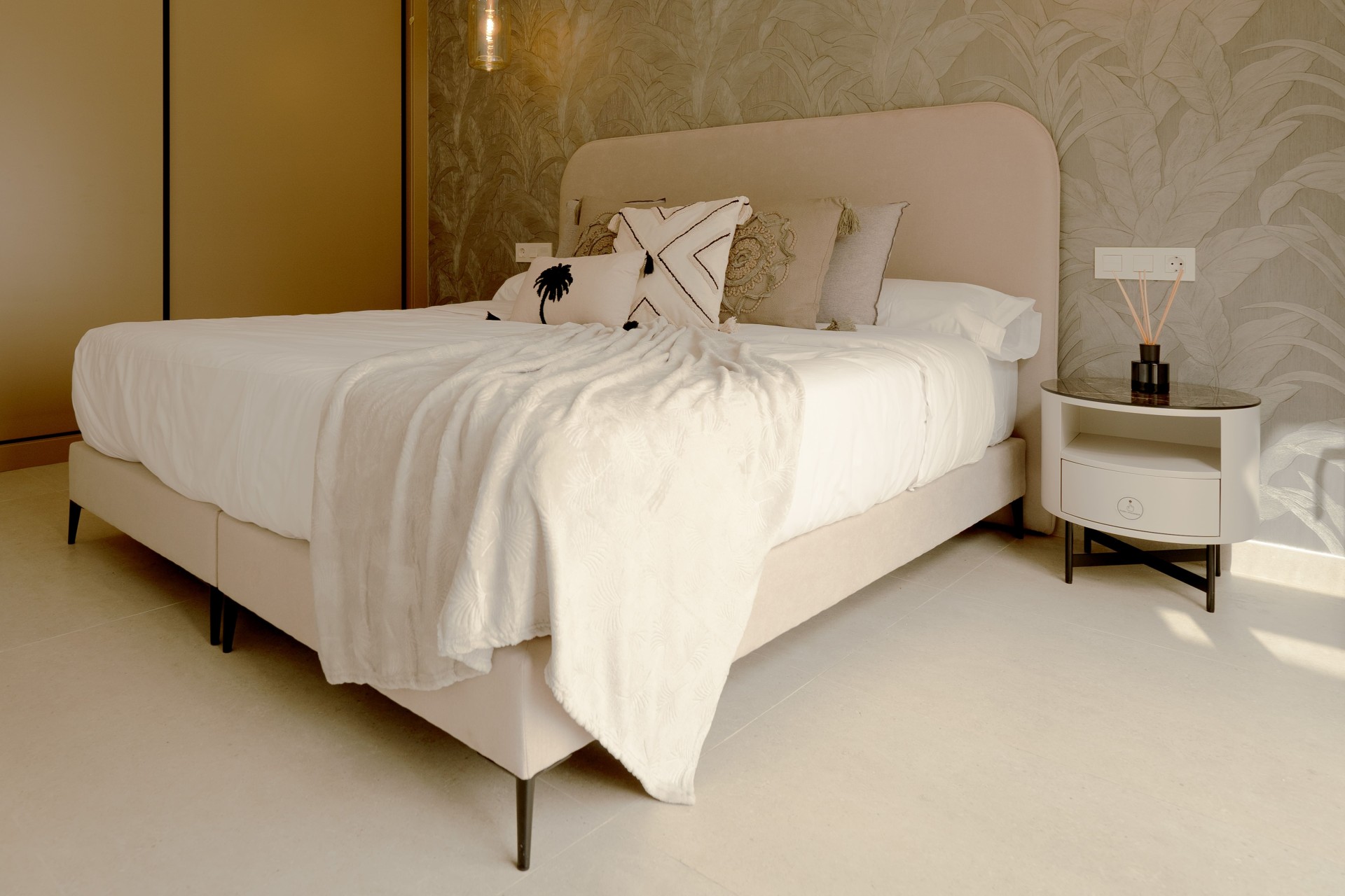 Nowa konstrukcja - Dom miejski -
Heredades