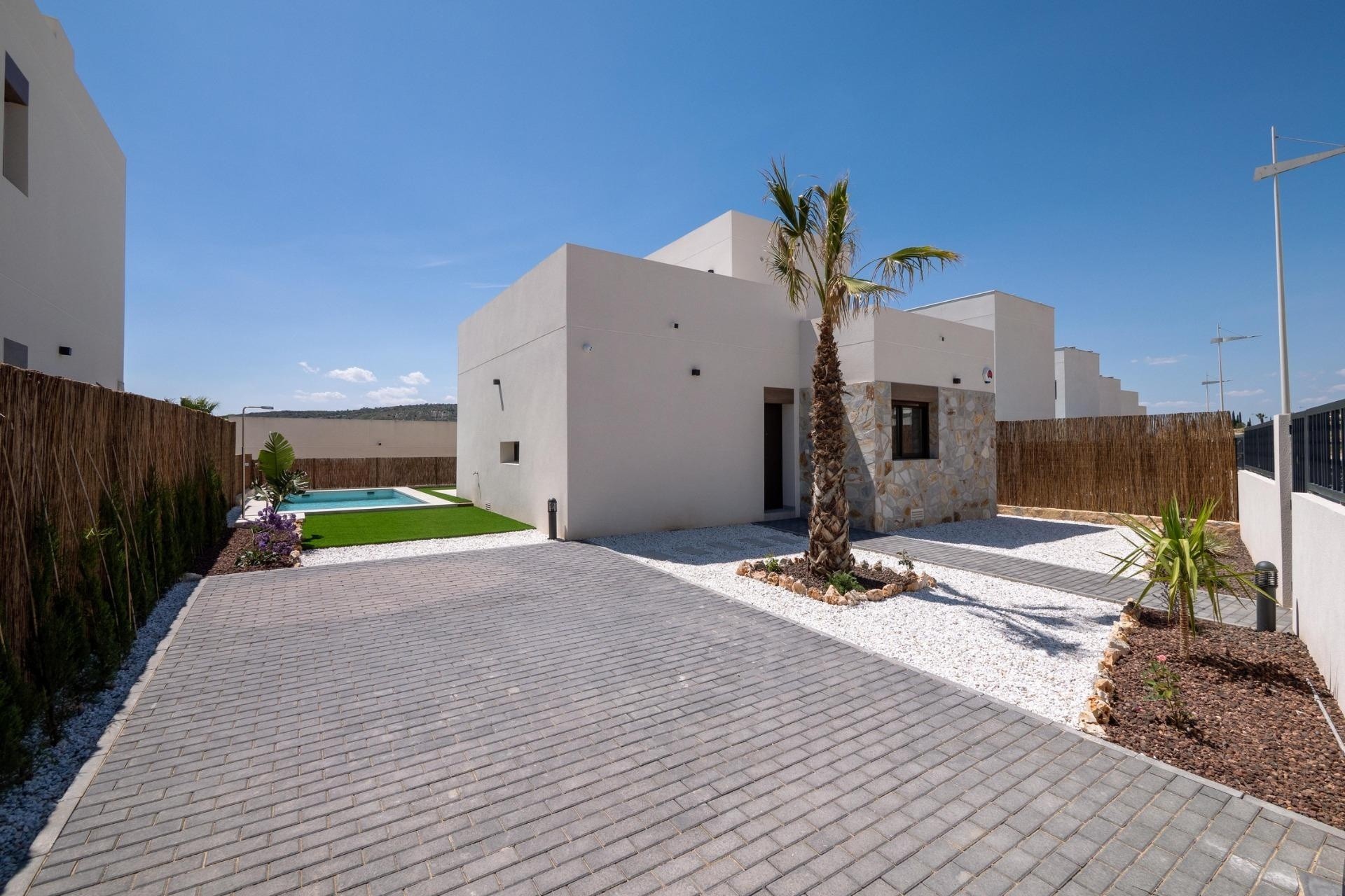 Nowa konstrukcja - Willa wolnostojąca -
Algorfa - La Finca Golf Resort