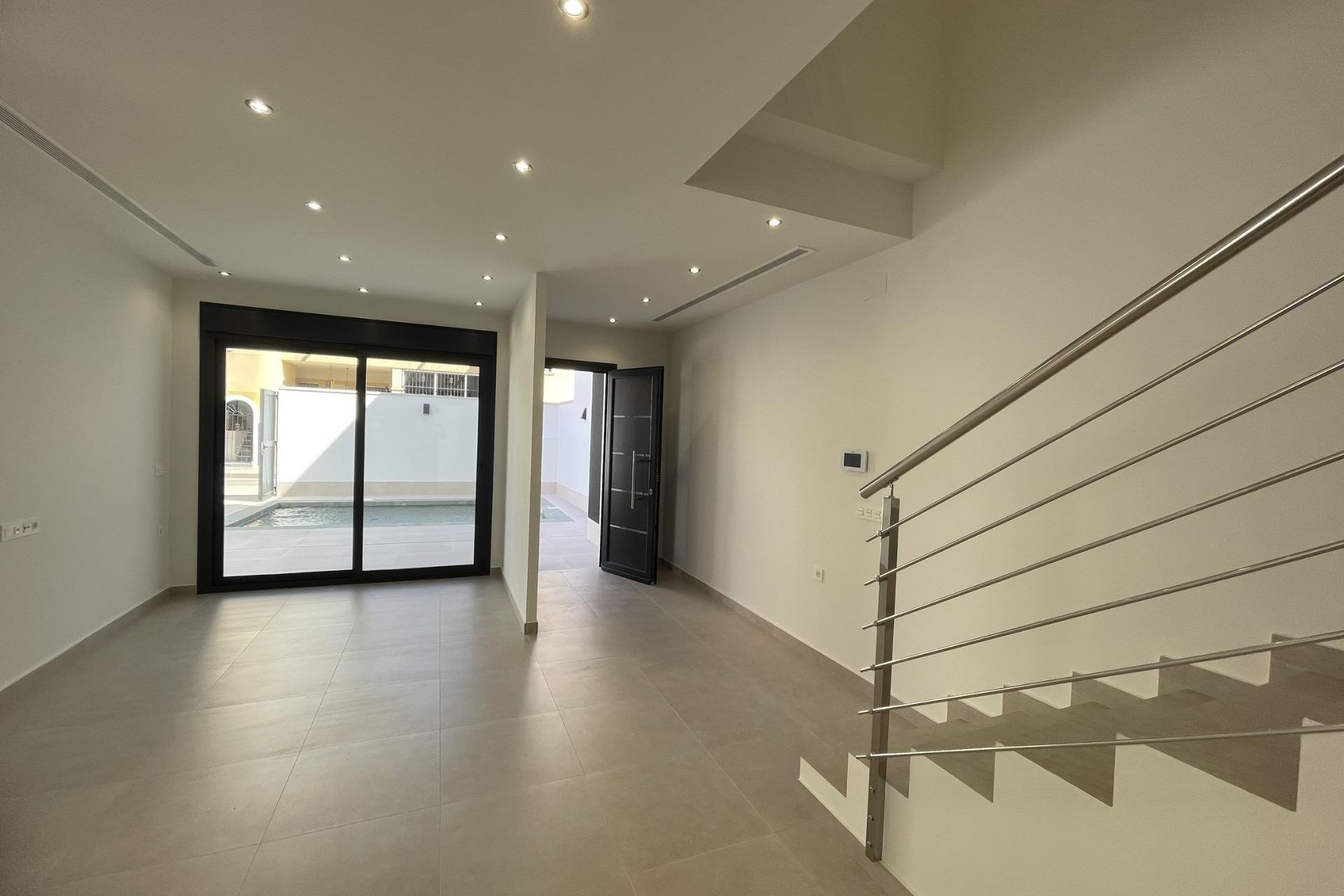 Nowa konstrukcja - Willa wolnostojąca -
Almoradí - Heredades