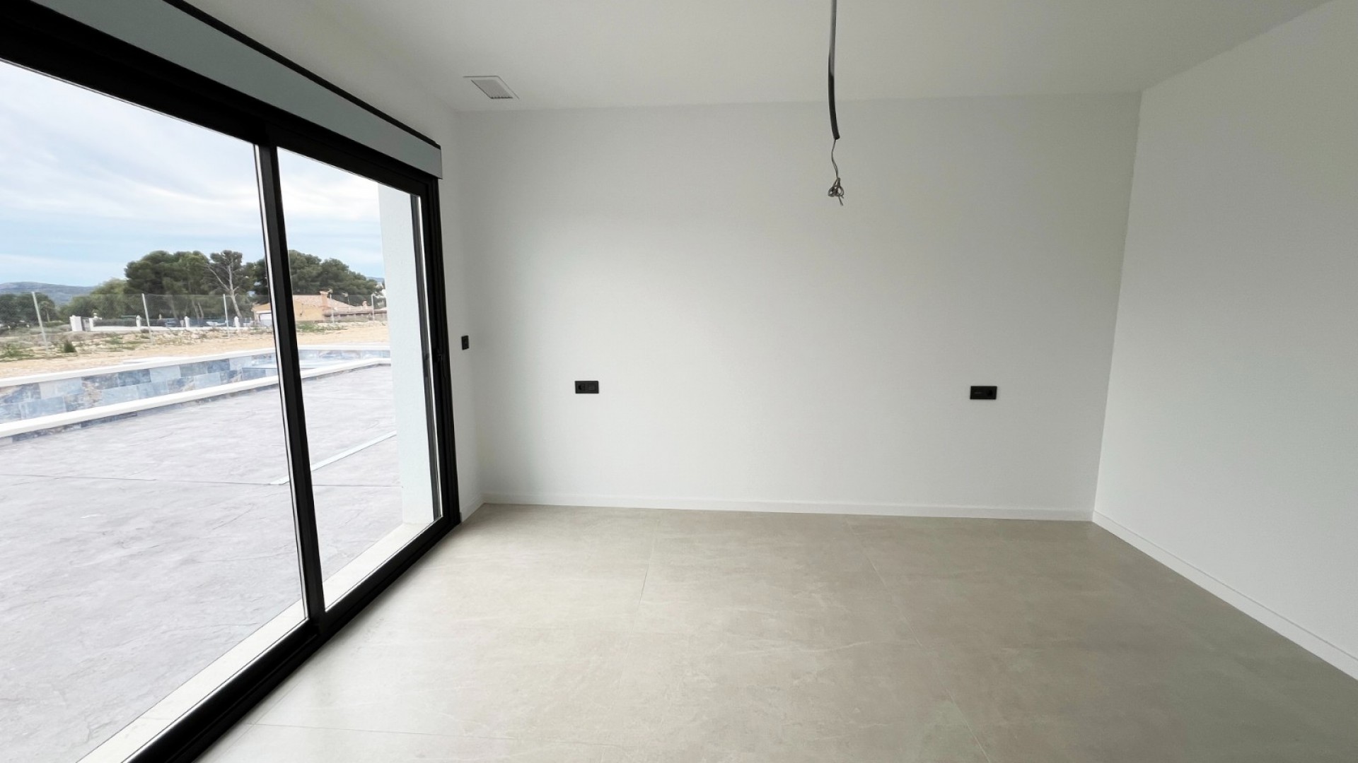 Nowa konstrukcja - Willa wolnostojąca -
Aspe