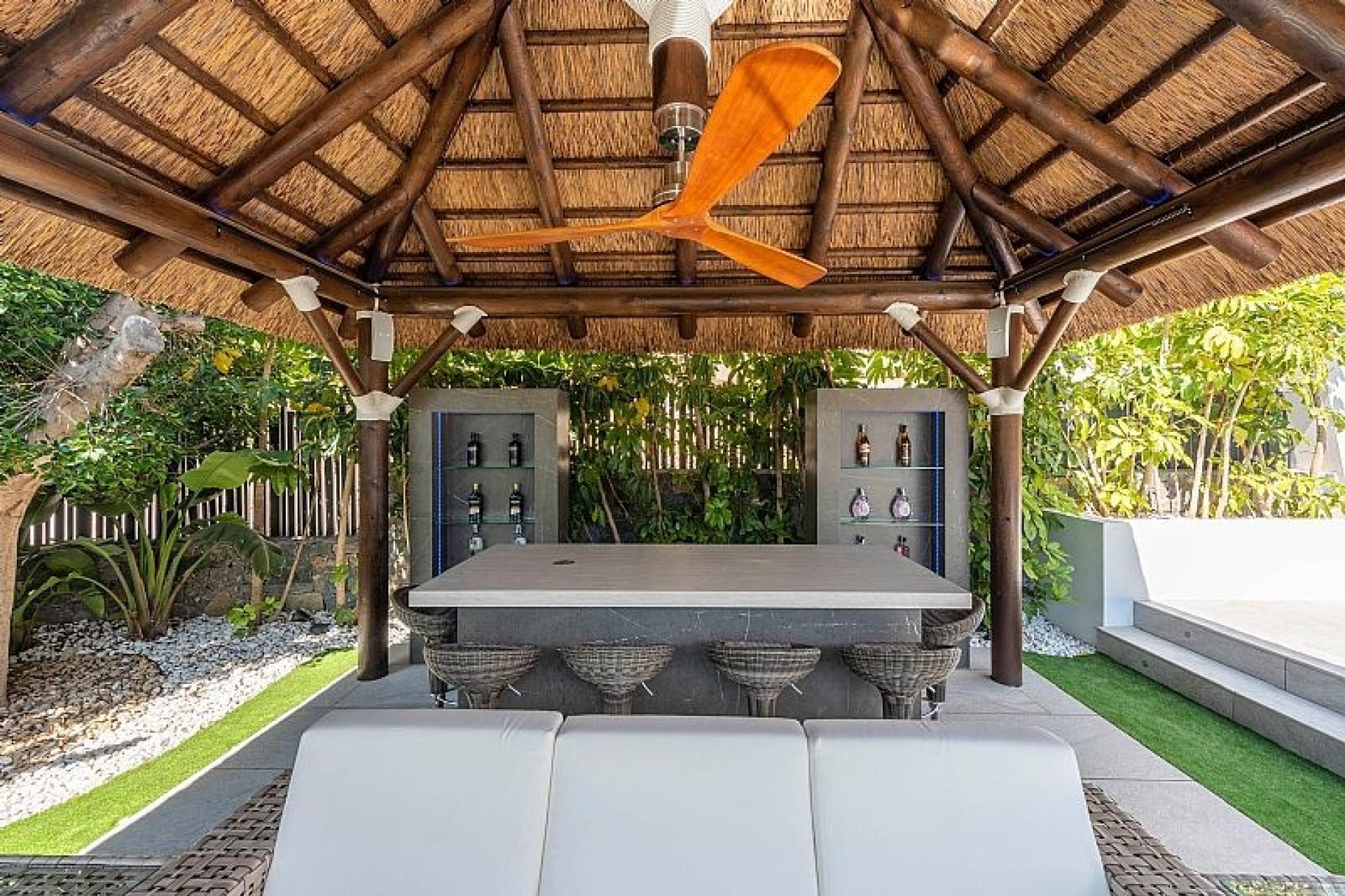 Nowa konstrukcja - Willa wolnostojąca -
Calpe