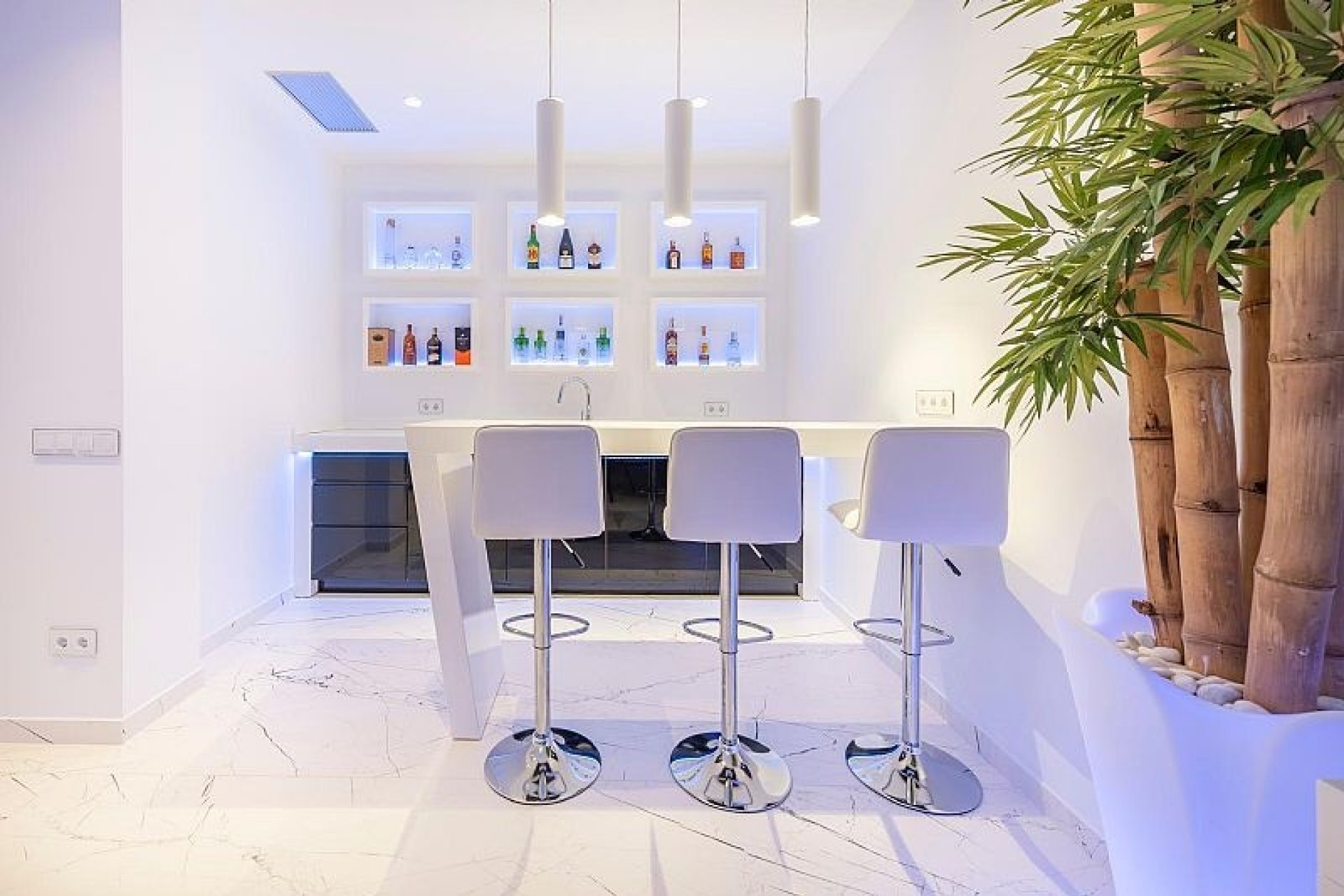 Nowa konstrukcja - Willa wolnostojąca -
Calpe