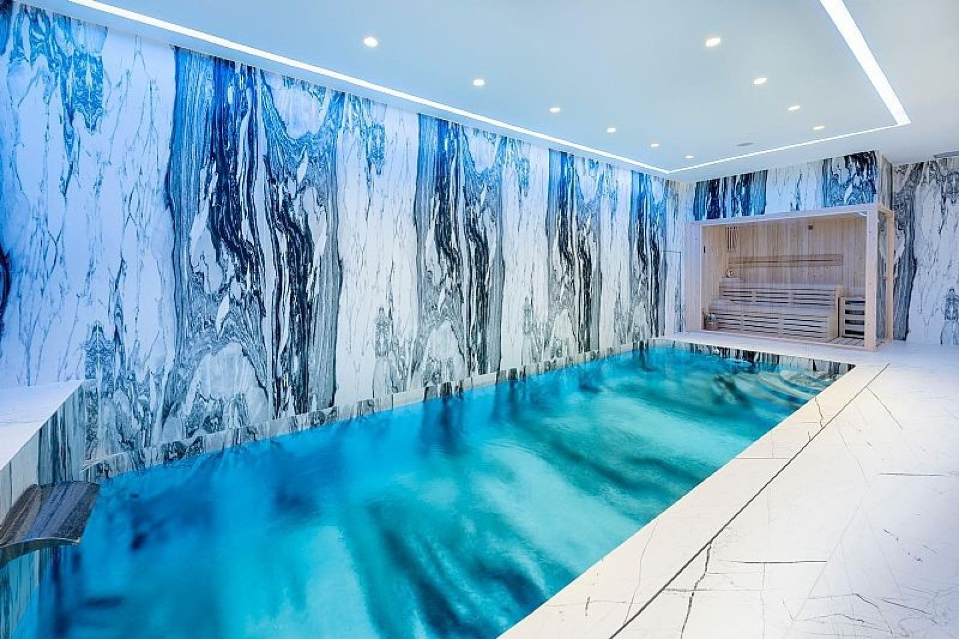 Nowa konstrukcja - Willa wolnostojąca -
Calpe