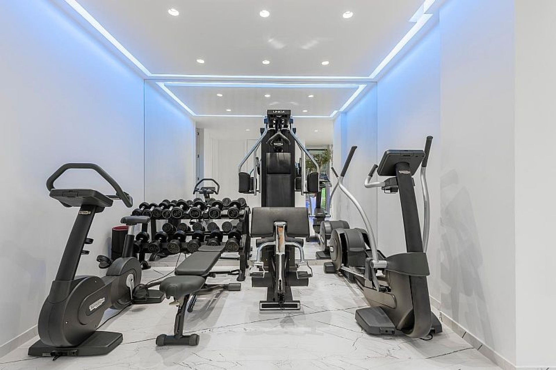 Nowa konstrukcja - Willa wolnostojąca -
Calpe