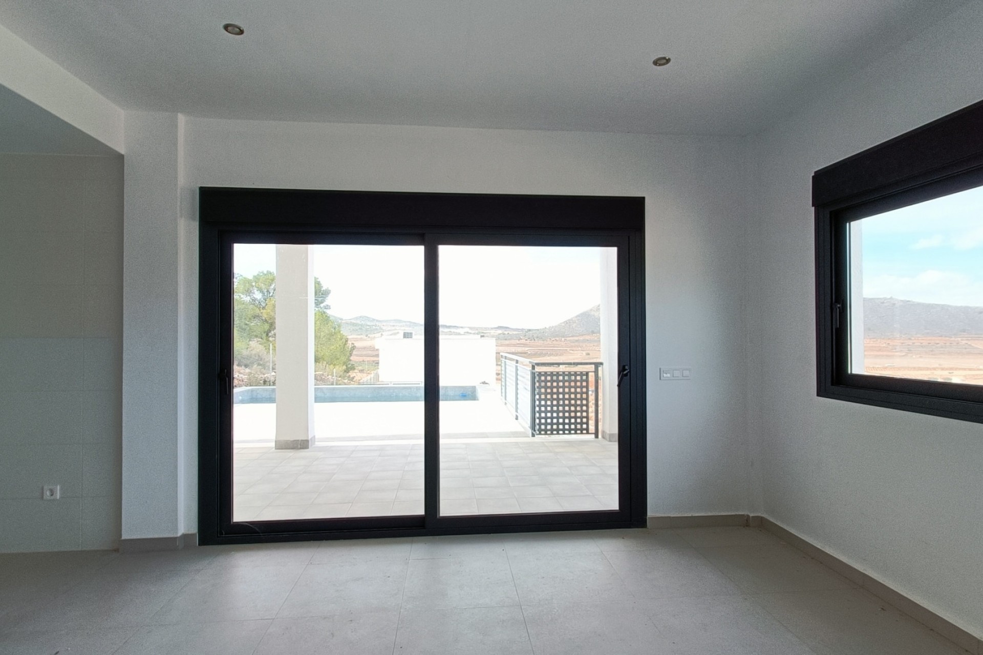 Nowa konstrukcja - Willa wolnostojąca -
Cañada de la Leña