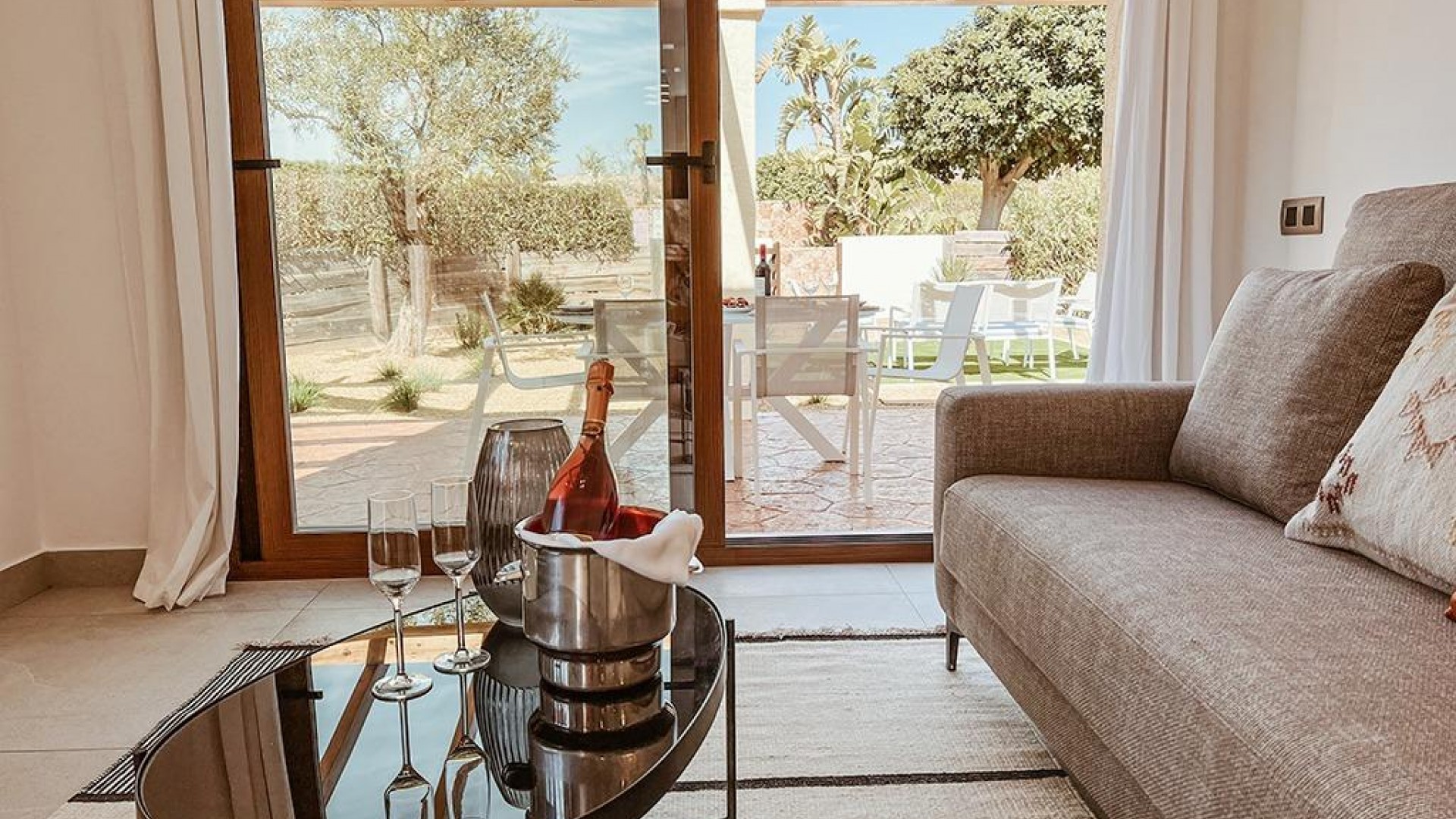 Nowa konstrukcja - Willa wolnostojąca -
Cuevas Del Almanzora