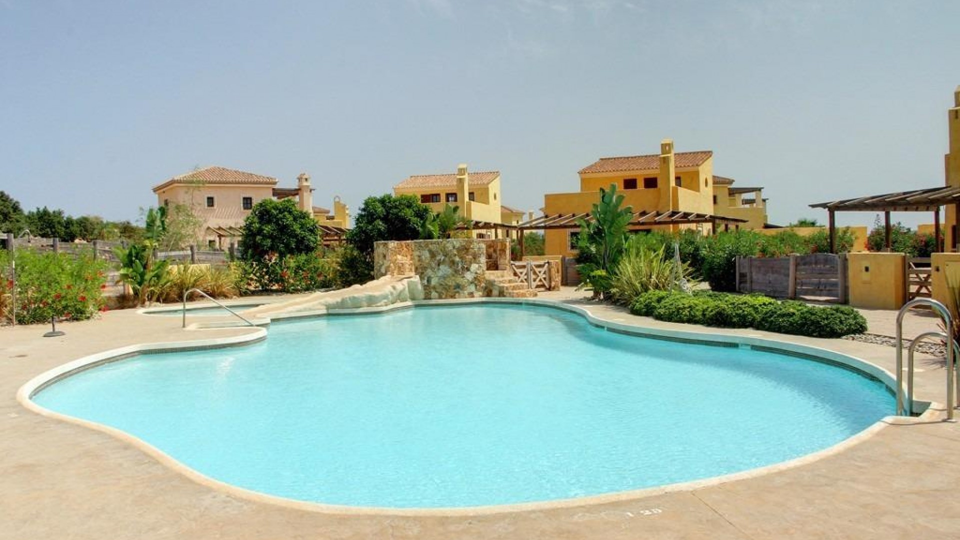 Nowa konstrukcja - Willa wolnostojąca -
Cuevas Del Almanzora