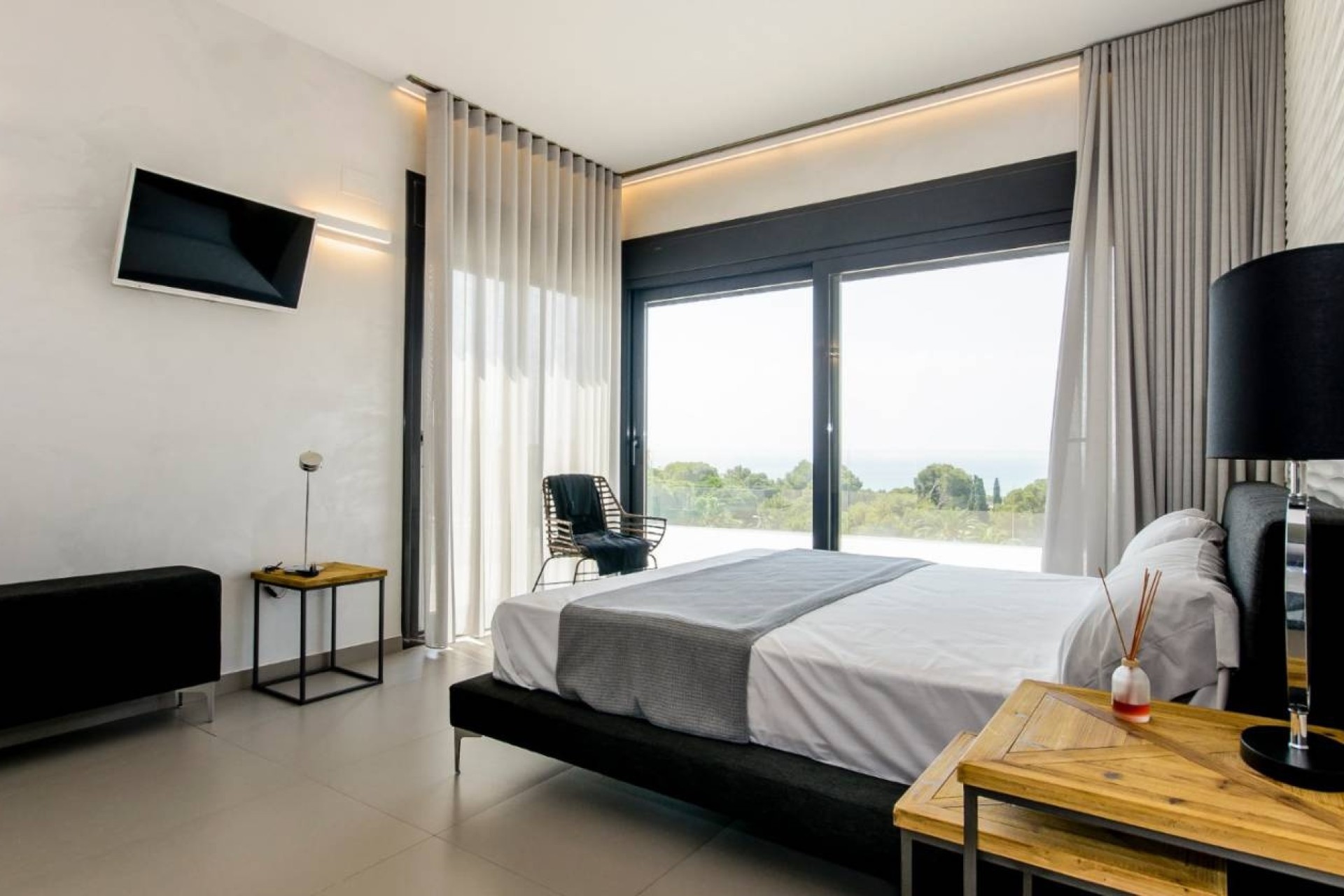 Nowa konstrukcja - Willa wolnostojąca -
Dehesa de Campoamor - Dehesa de campoamor