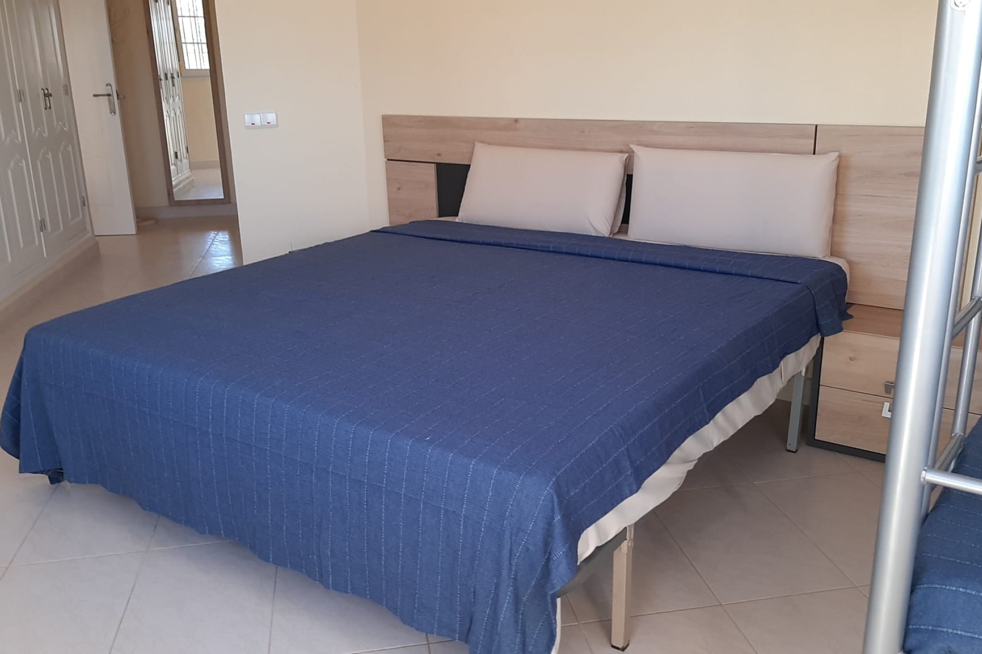Nowa konstrukcja - Willa wolnostojąca -
La Manga del Mar Menor - La Manga
