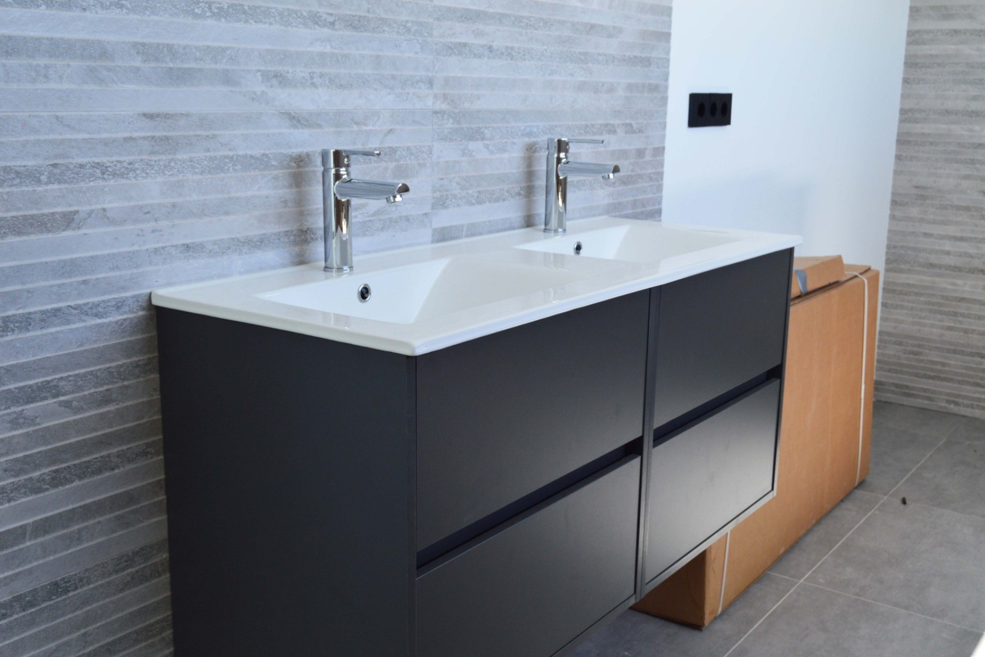 Nowa konstrukcja - Willa wolnostojąca -
La Romana