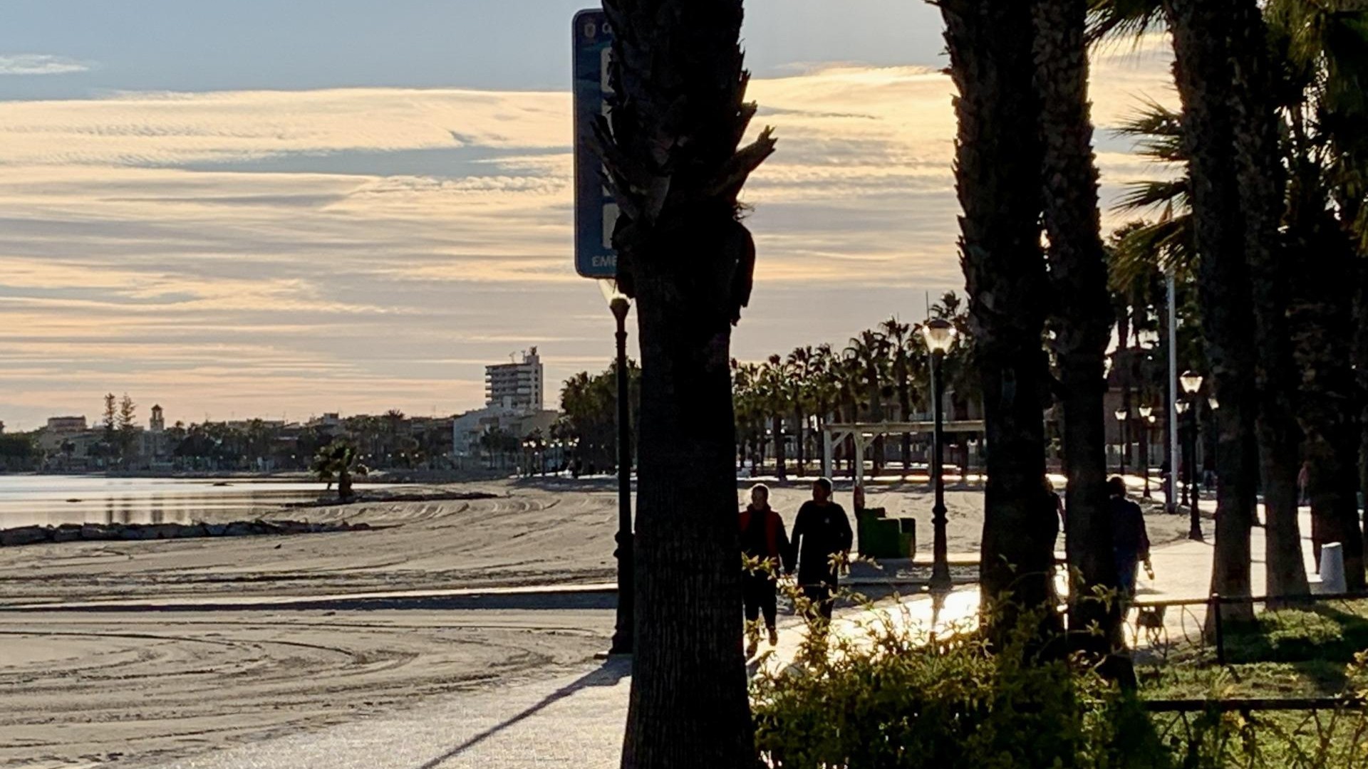 Nowa konstrukcja - Willa wolnostojąca -
Los Alcazares - Playa la Atascadera