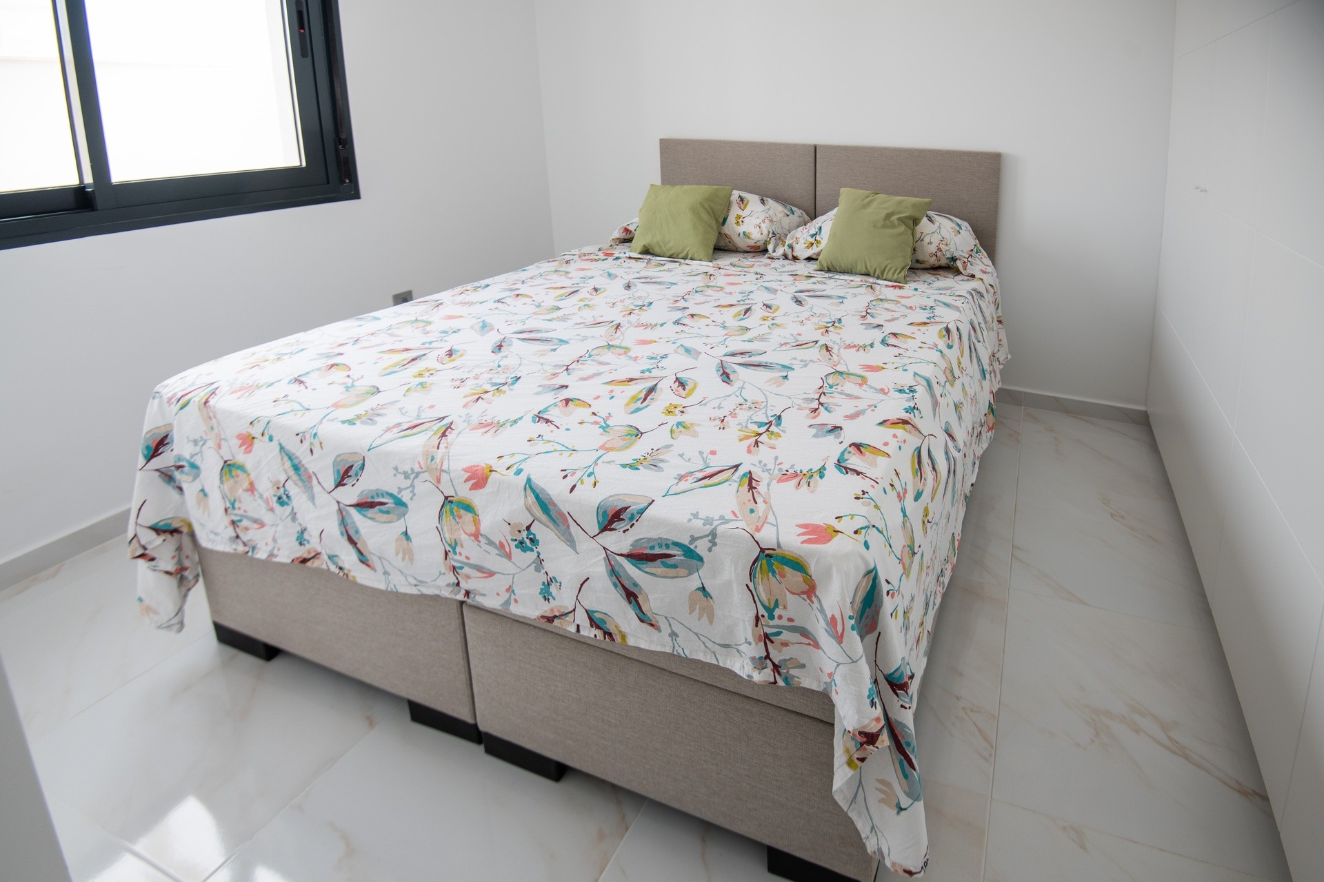 Nowa konstrukcja - Willa wolnostojąca -
Pinar de Campoverde