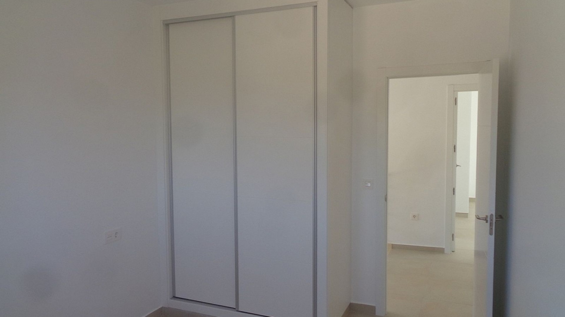 Nowa konstrukcja - Willa wolnostojąca -
Pinoso