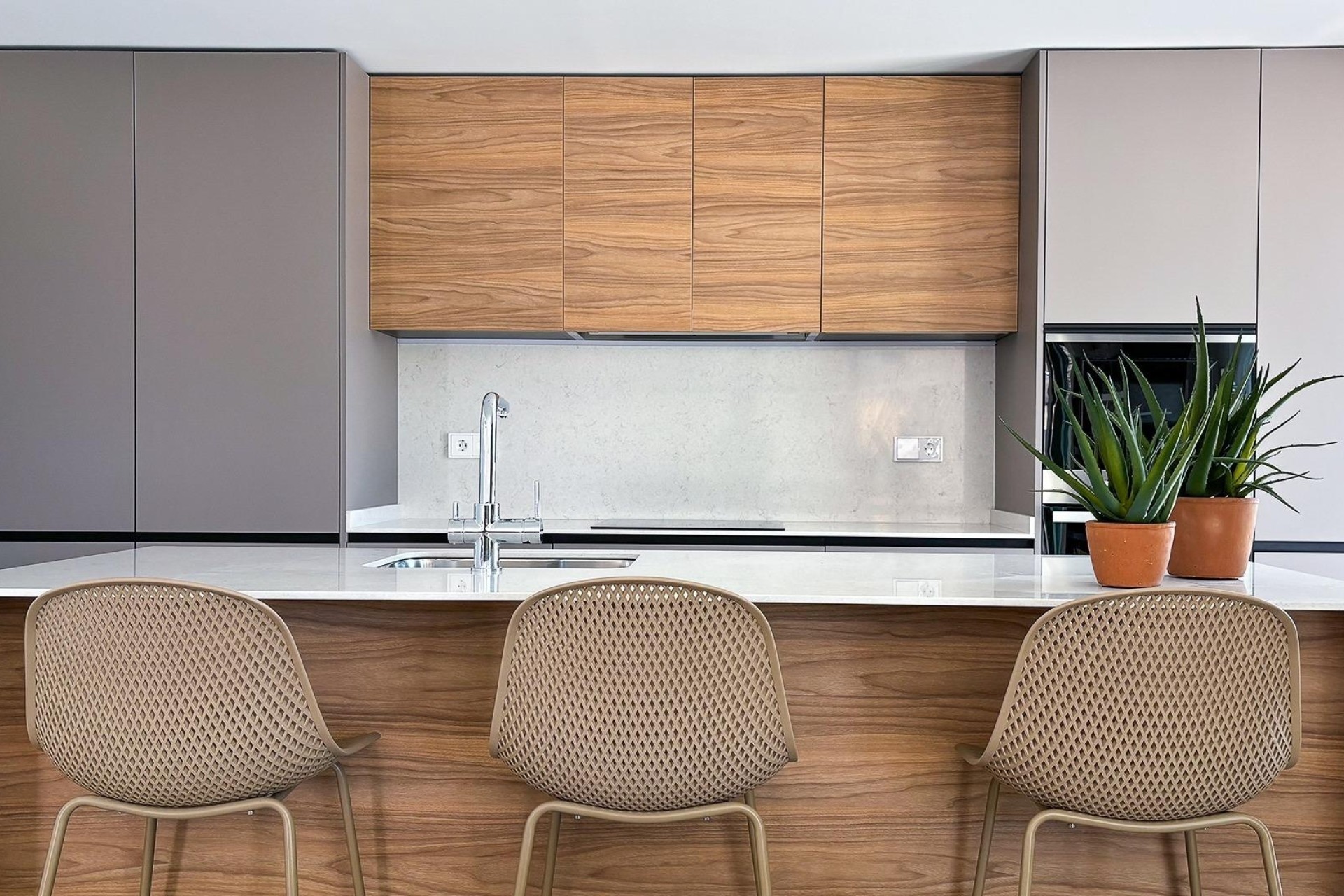 Nowa konstrukcja - Willa wolnostojąca -
Polop - PAU 1