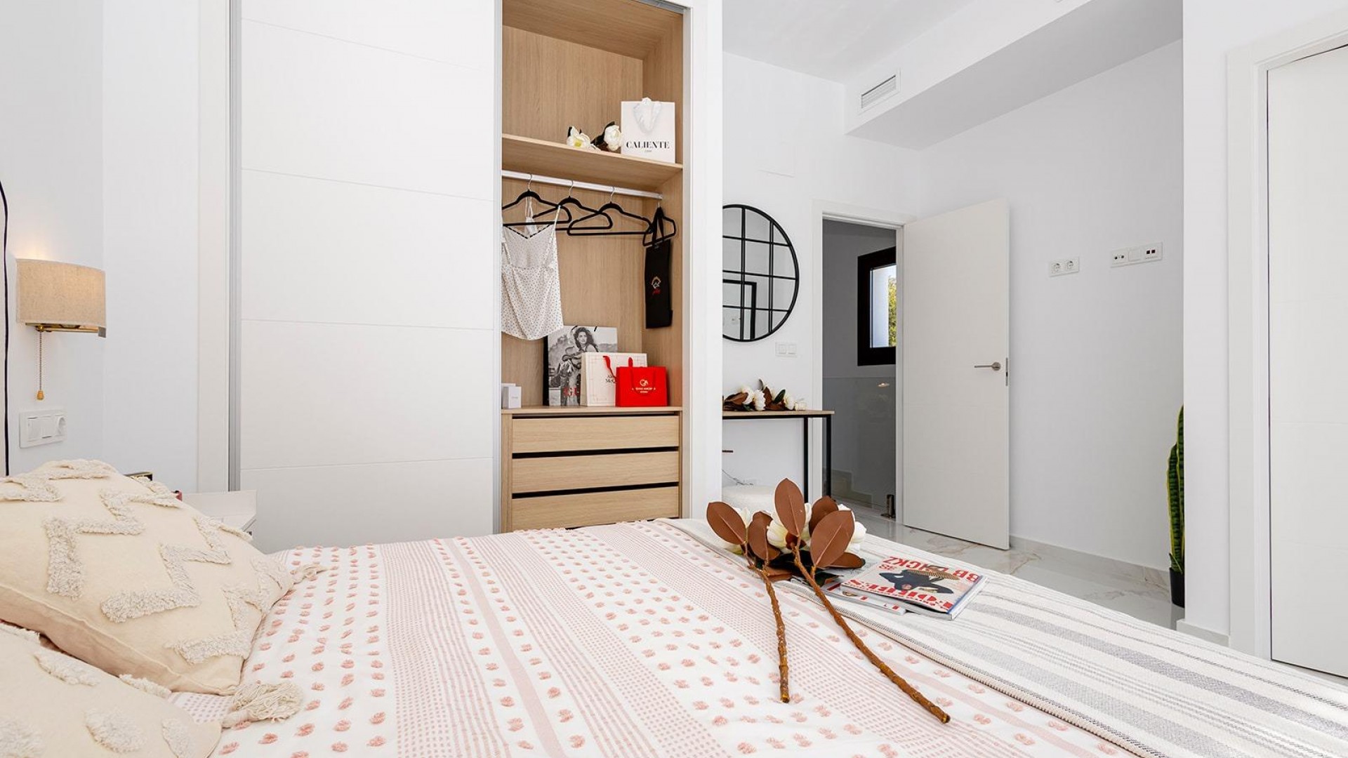 Nowa konstrukcja - Willa wolnostojąca -
Polop - Polop Hills