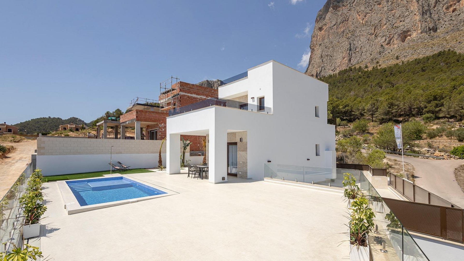 Nowa konstrukcja - Willa wolnostojąca -
Polop - Polop Hills