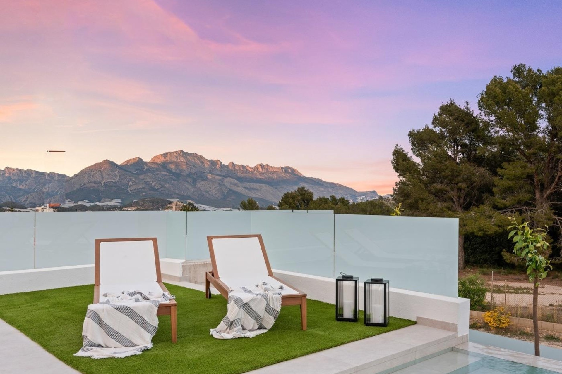 Nowa konstrukcja - Willa wolnostojąca -
Polop - Urbanizaciones