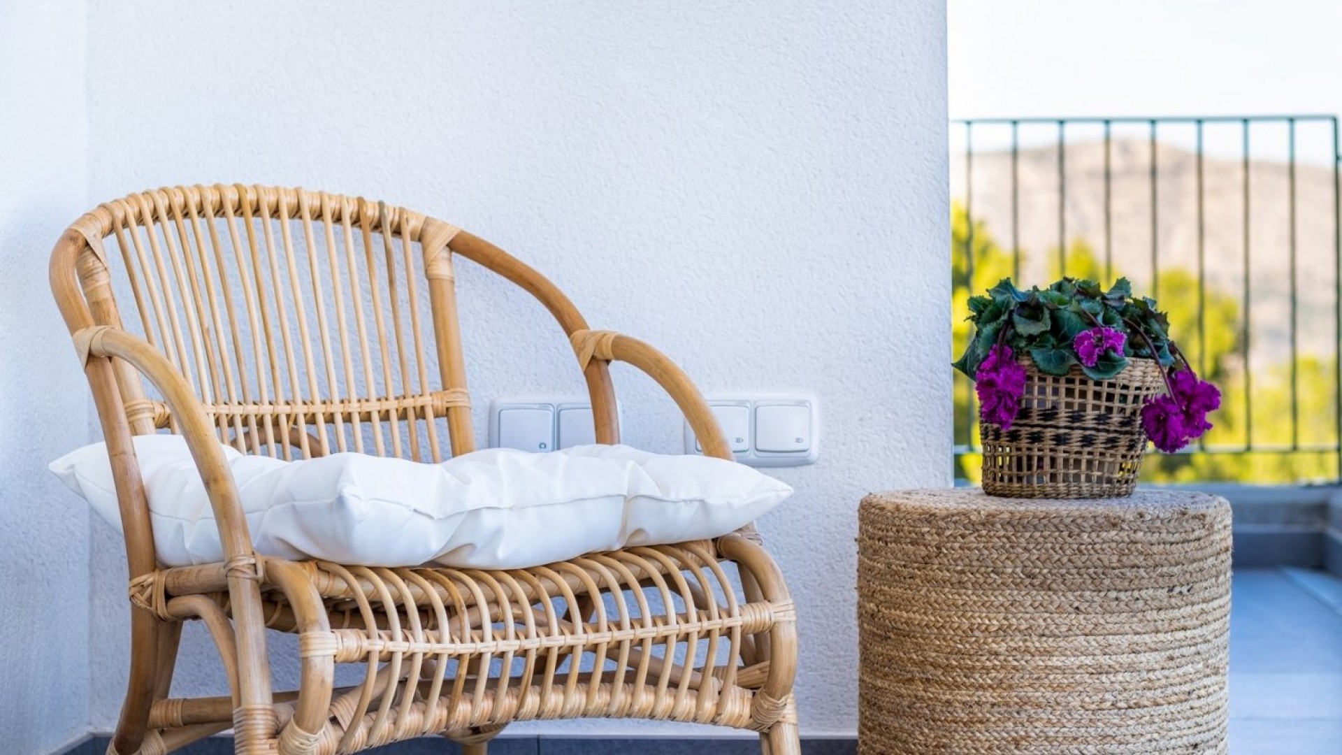 Nowa konstrukcja - Willa wolnostojąca -
Polop - Urbanizaciones