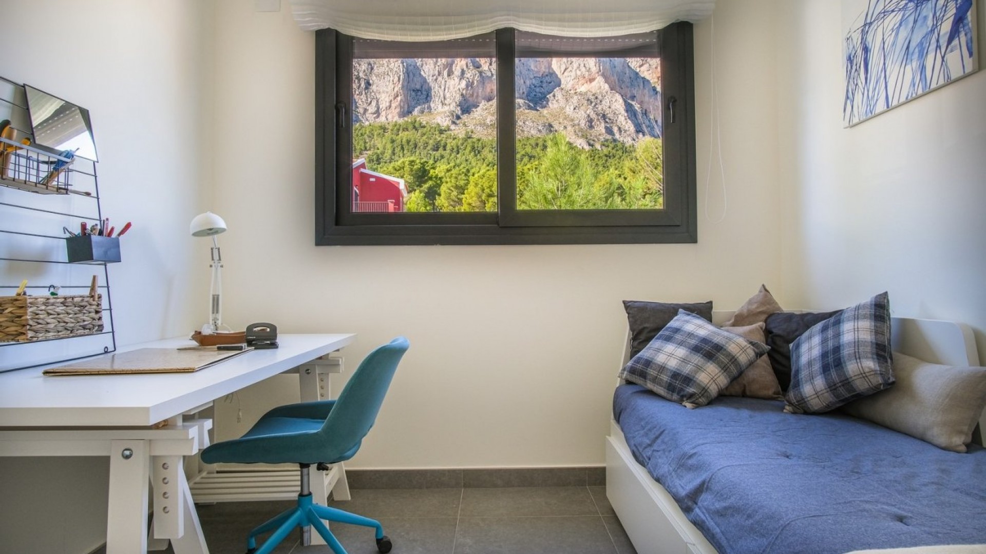 Nowa konstrukcja - Willa wolnostojąca -
Polop - Urbanizaciones