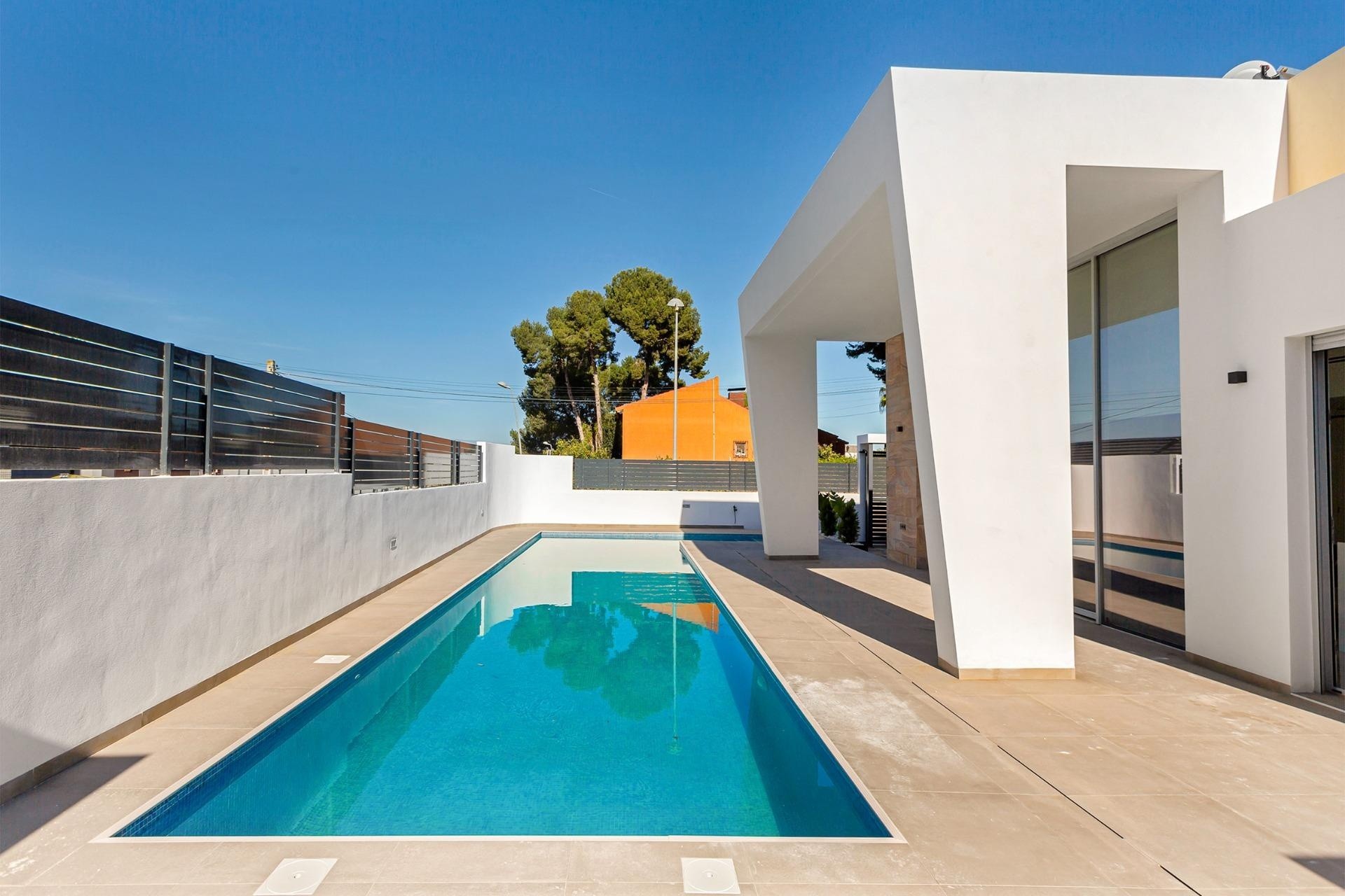 Nowa konstrukcja - Willa wolnostojąca -
Torrevieja - Los Balcones