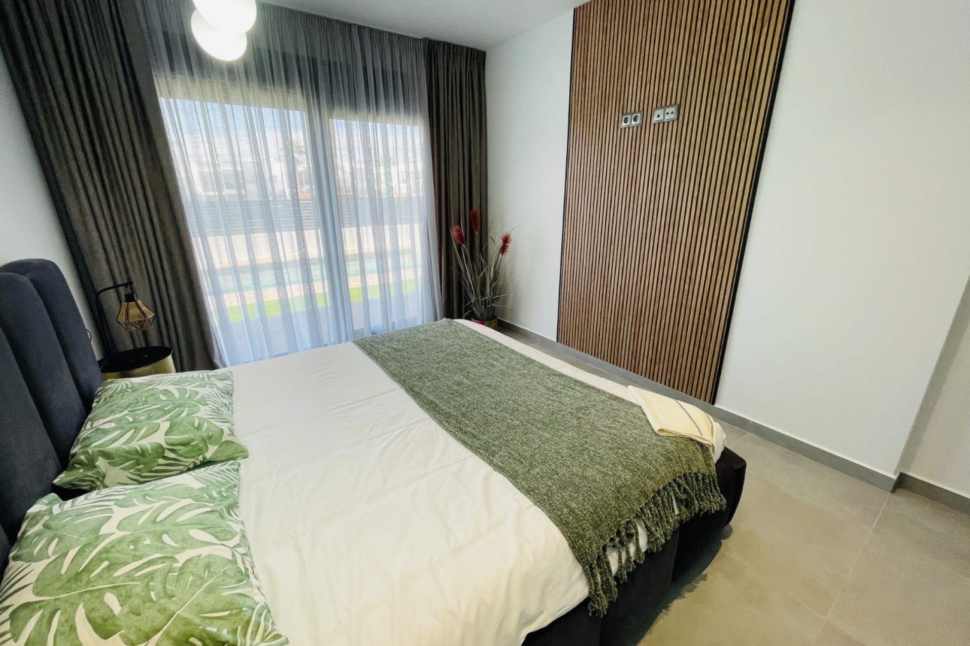 Nowa konstrukcja - Willa wolnostojąca -
Torrevieja