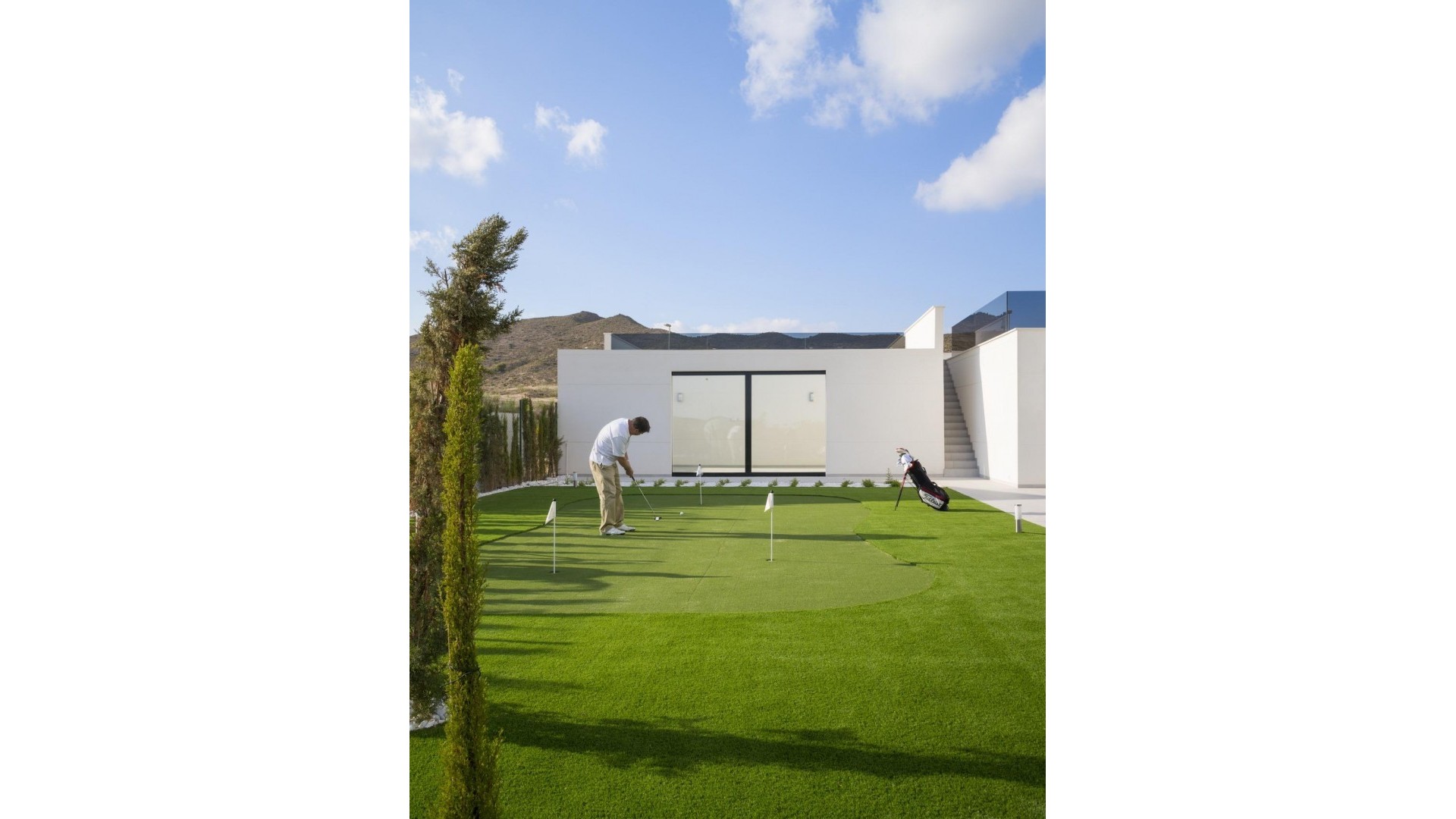 Nybyggd - Fristående villa -
BAÑOS Y MENDIGO - Altaona Golf And Country Village