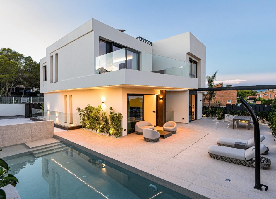 Nybyggd - Fristående villa -
Benidorm - Pueblo Levante