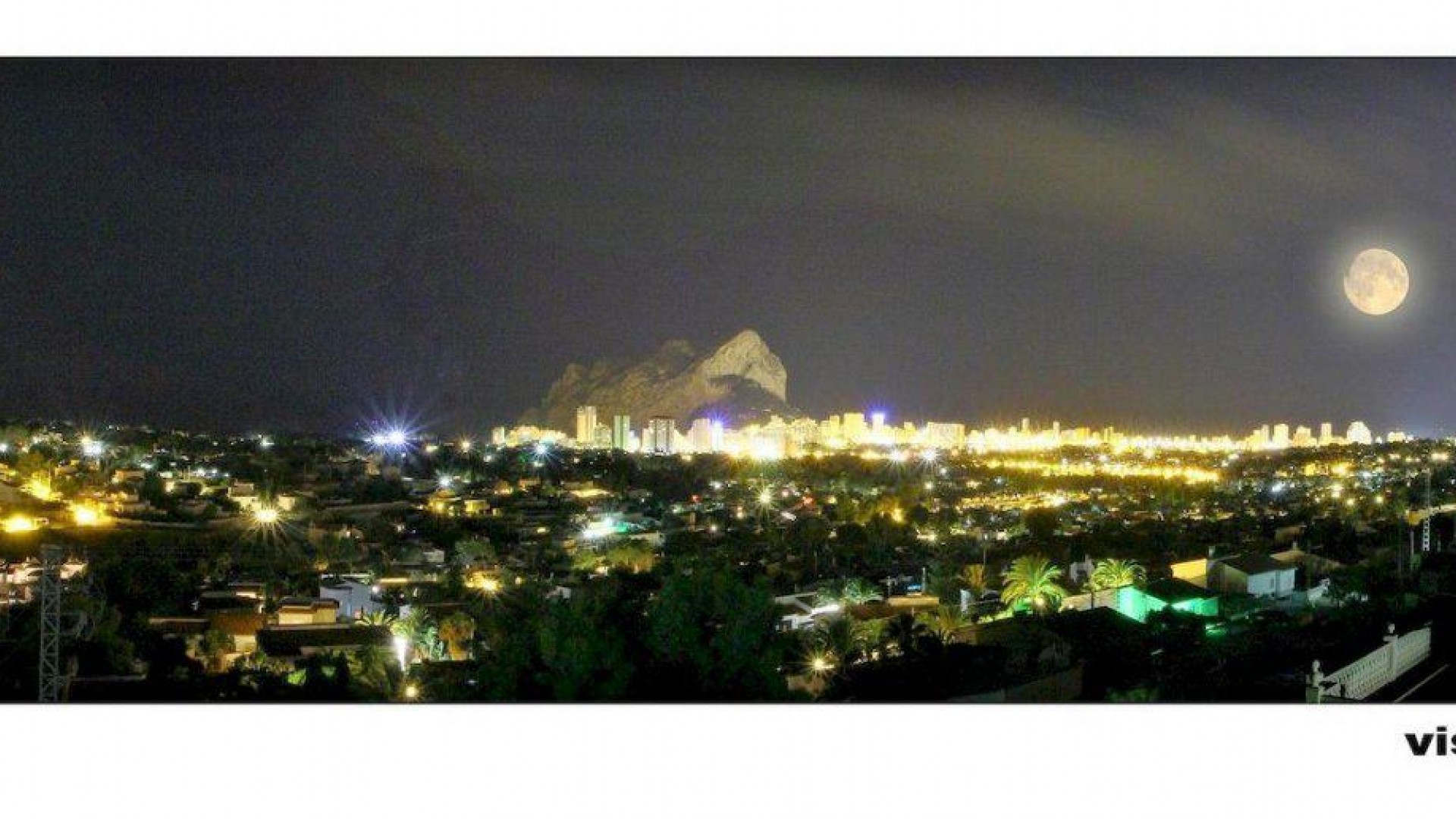 Nybyggd - Fristående villa -
Calpe - Gran sol