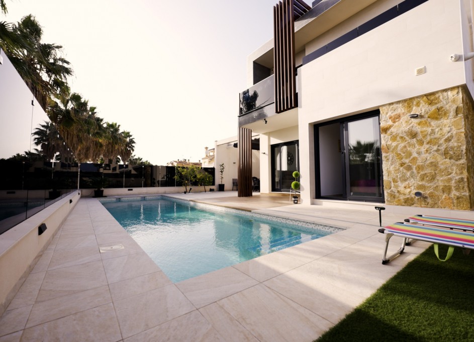 Nybyggd - Fristående villa -
Dehesa de Campoamor - Dehesa de campoamor