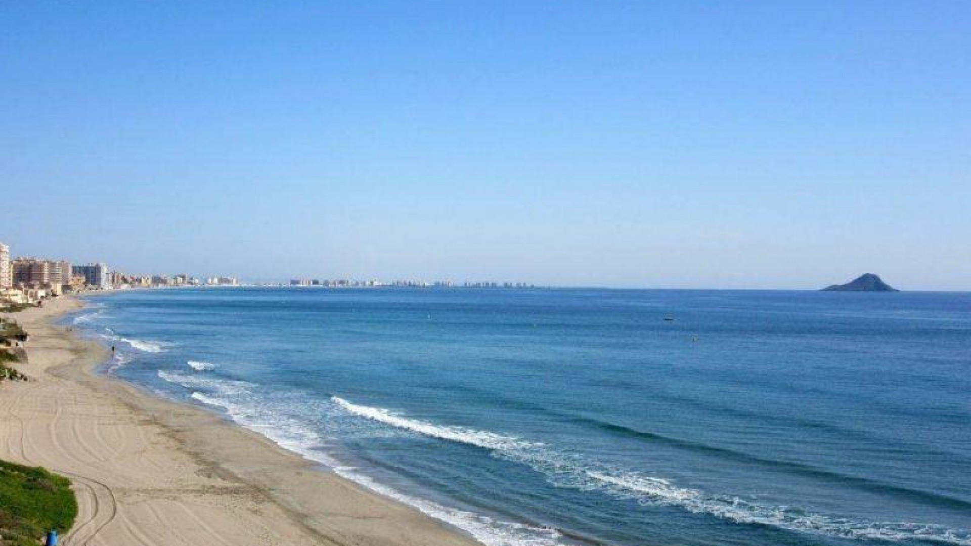 Nybyggd - Fristående villa -
La Manga del Mar Menor