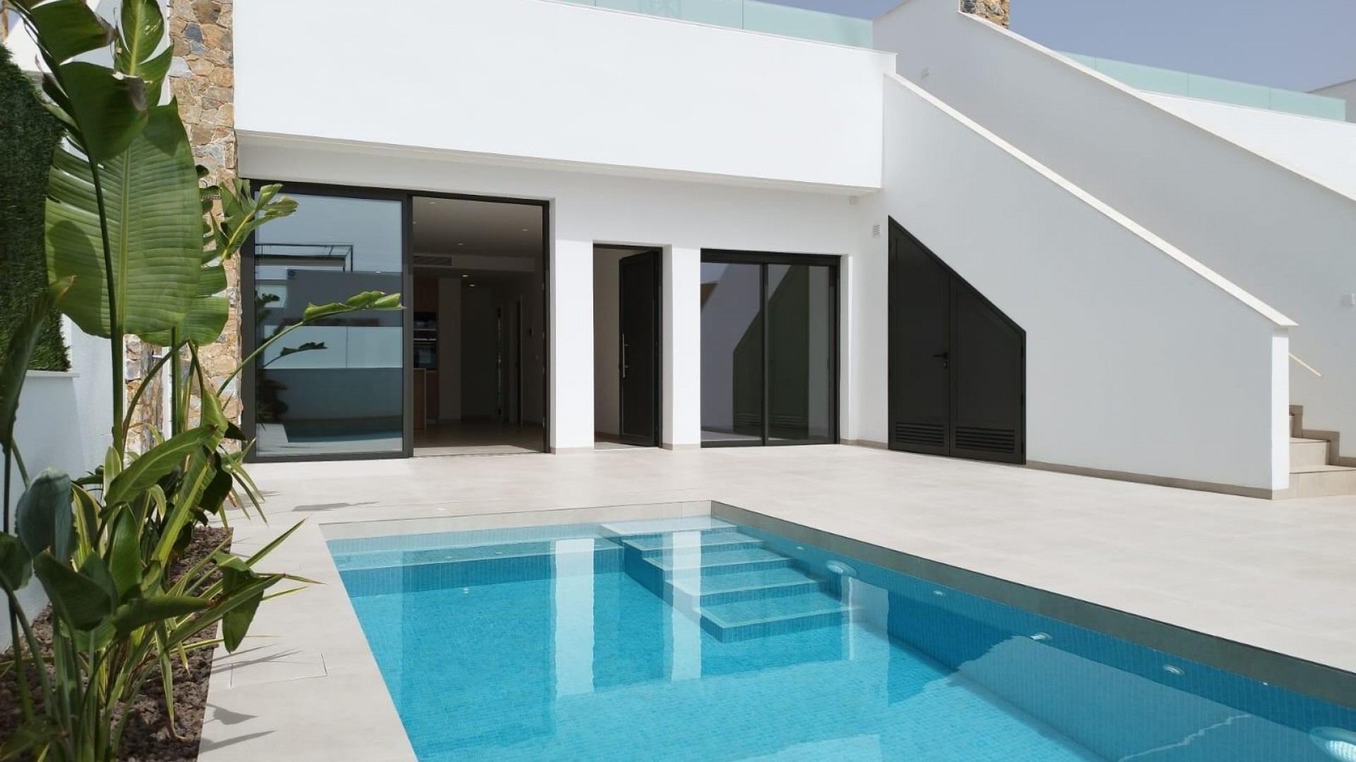 Nybyggd - Fristående villa -
San Javier - Parque del doce