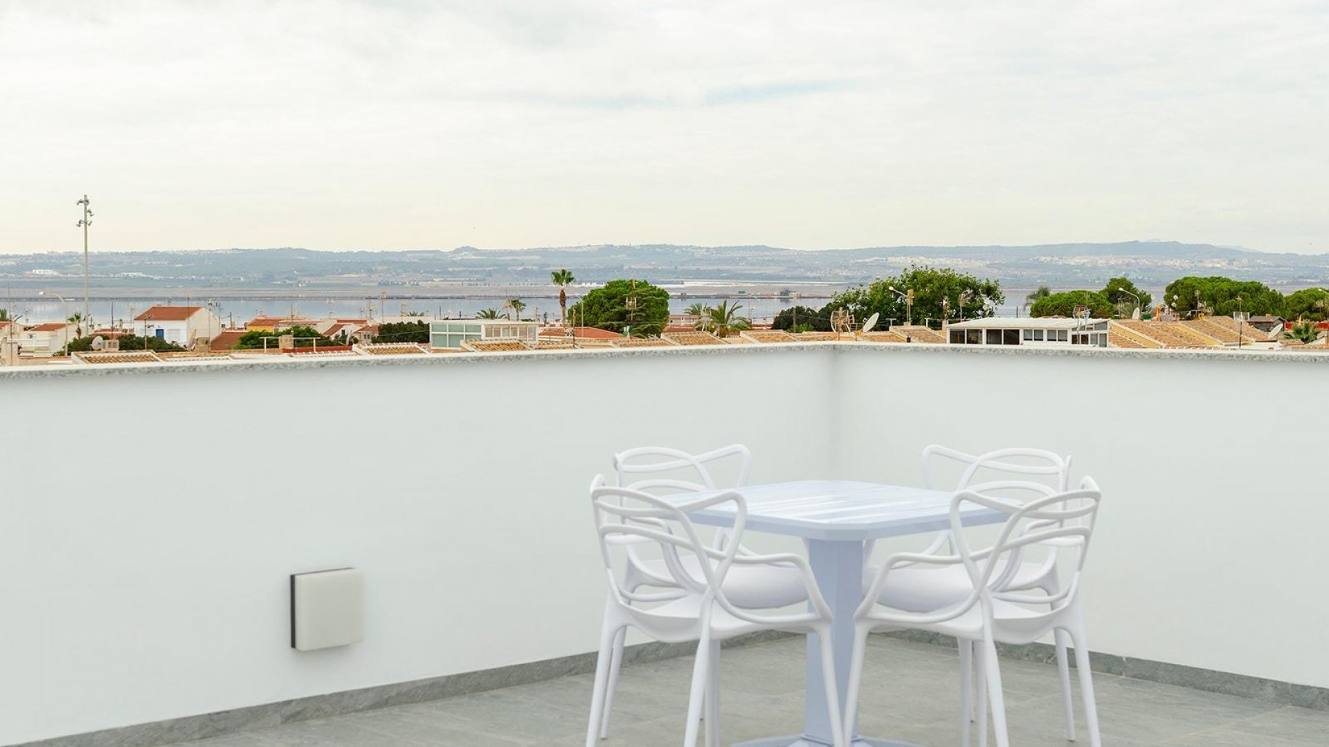 Nybyggd - Fristående villa -
Torrevieja - Torretas