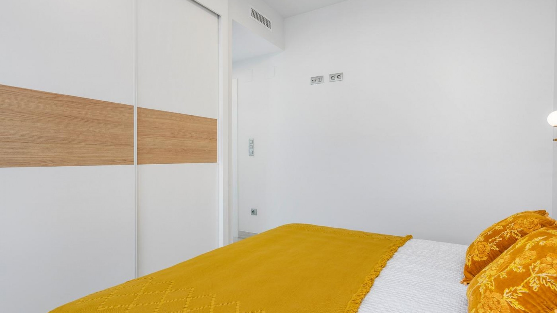 Nybyggd - Villa -
Los Montesinos - La Herada