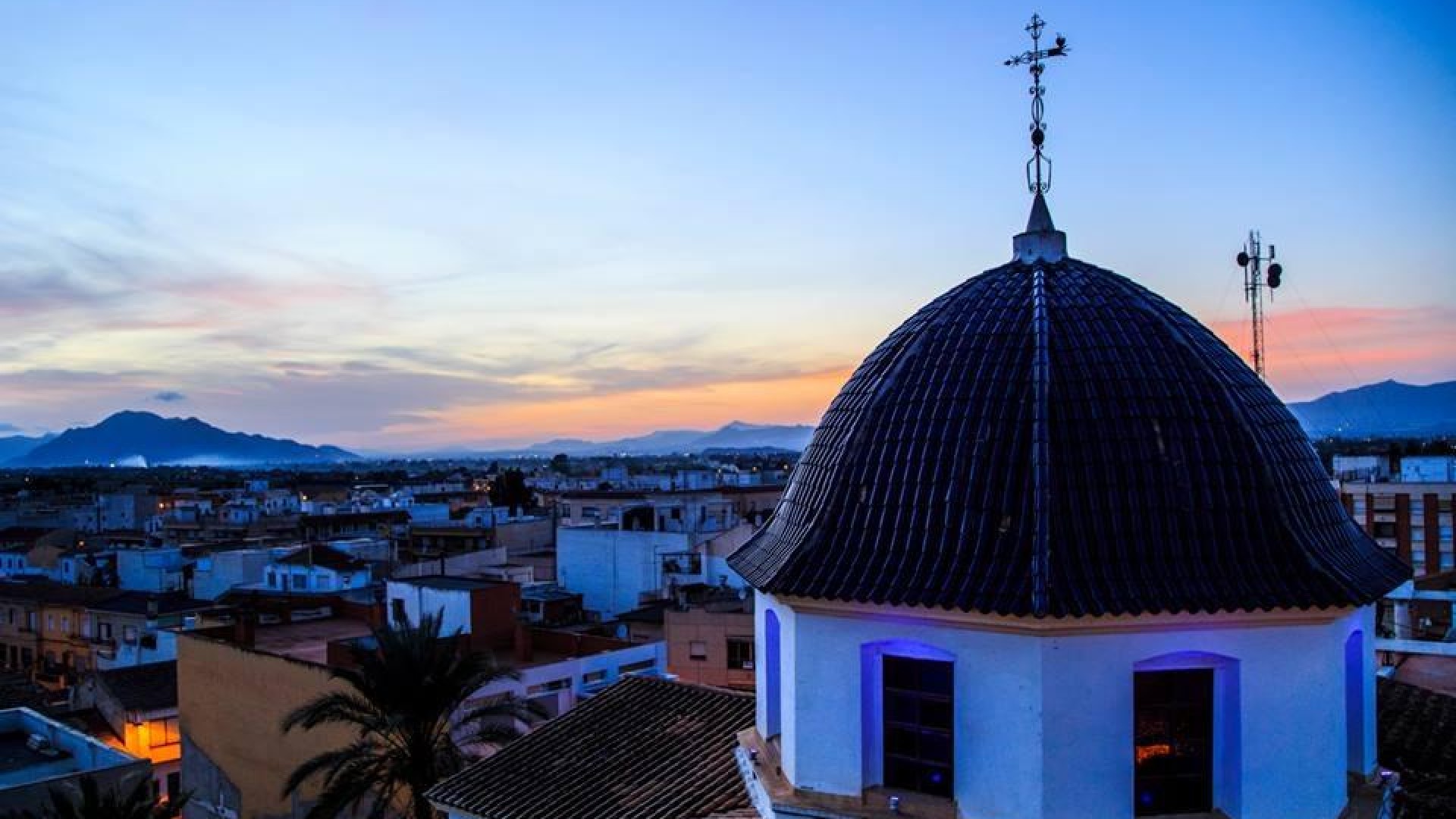 Nybyggeri - Byhus -
Dolores - Sector 2