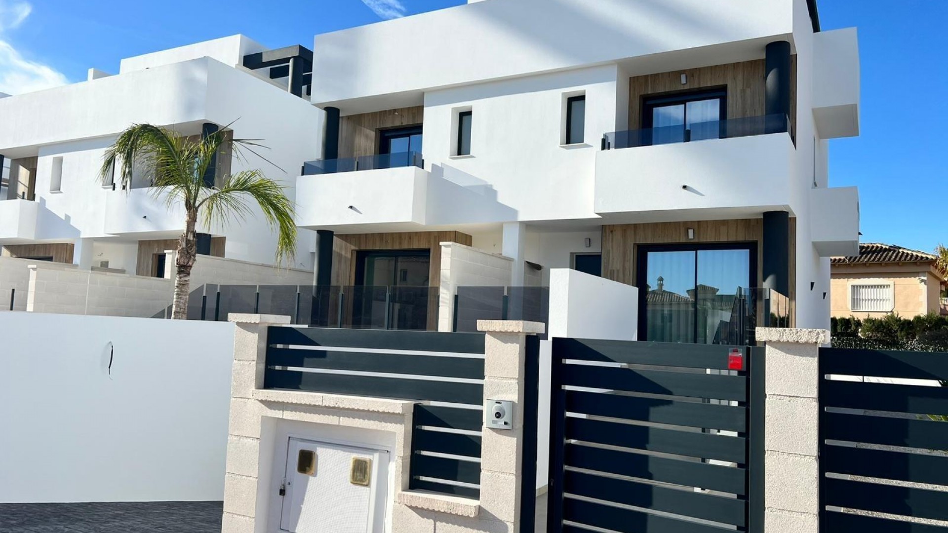 Nybyggeri - Fritliggende villa -
Benferri - BENFIS PARK