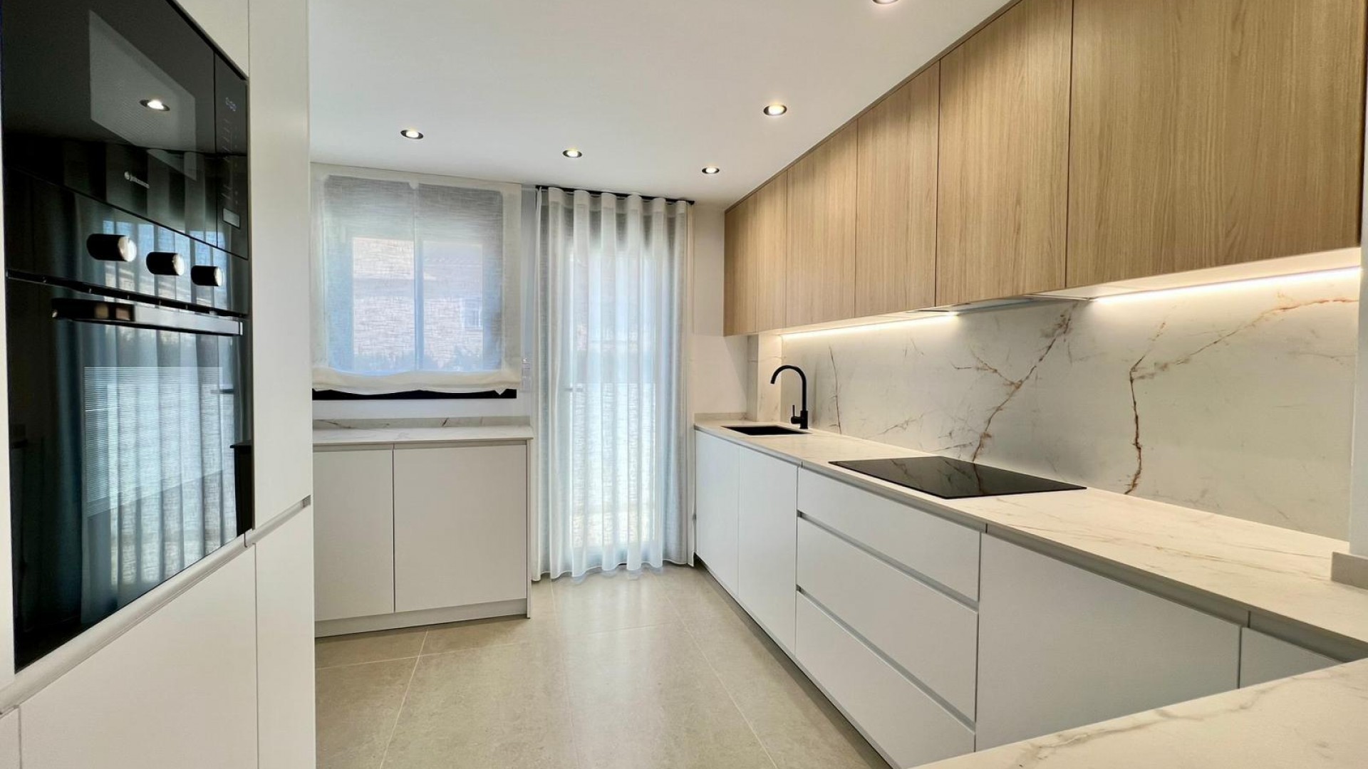 Nybyggeri - Fritliggende villa -
Benferri - BENFIS PARK