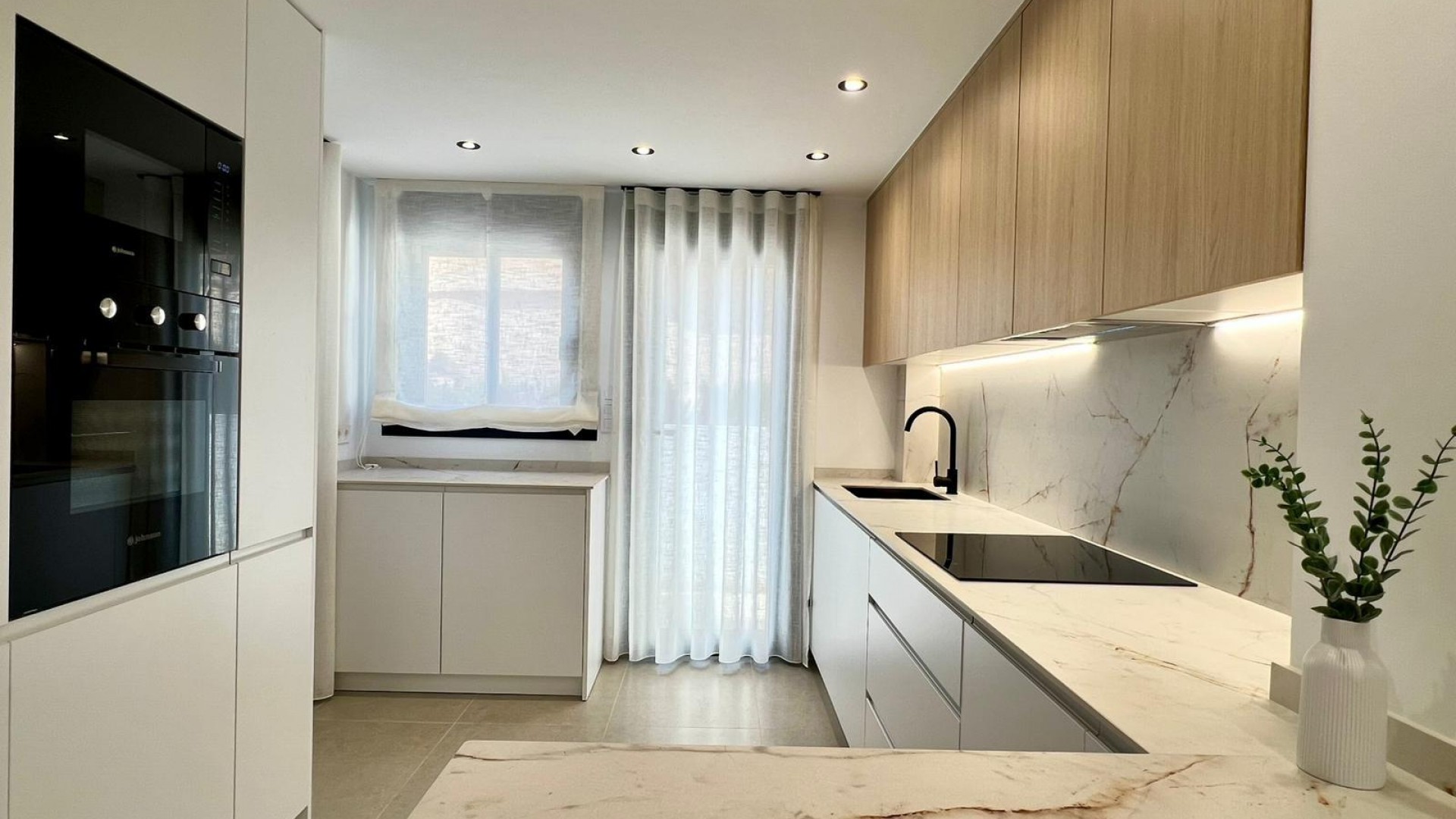 Nybyggeri - Fritliggende villa -
Benferri - BENFIS PARK