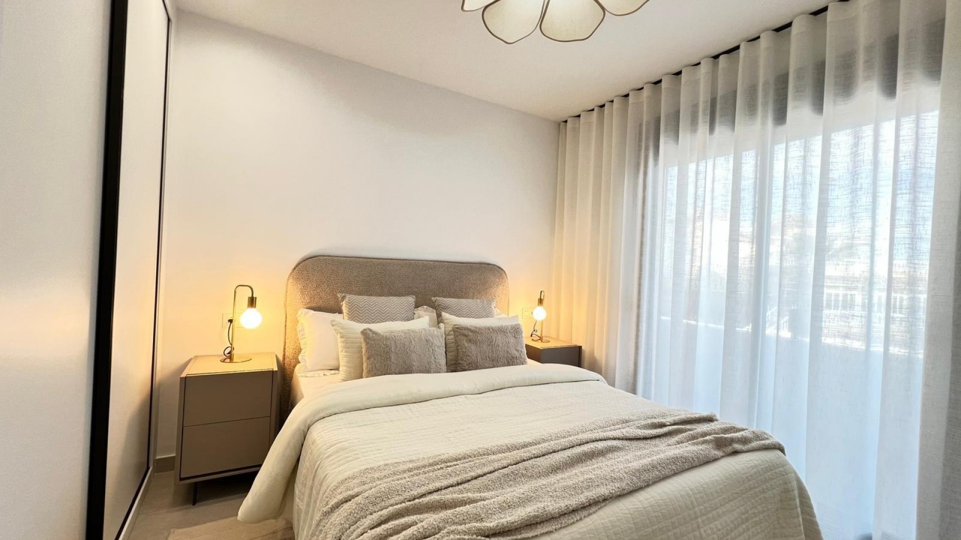 Nybyggeri - Fritliggende villa -
Benferri - BENFIS PARK