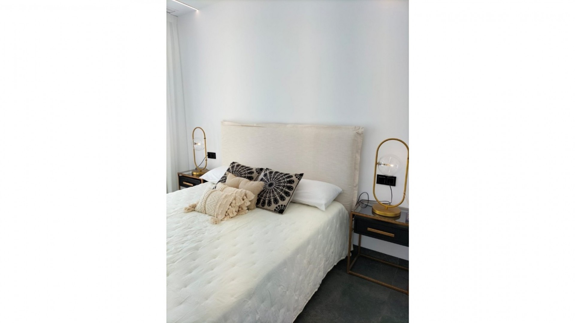 Nybyggeri - Fritliggende villa -
Orihuela Costa - Villamartín