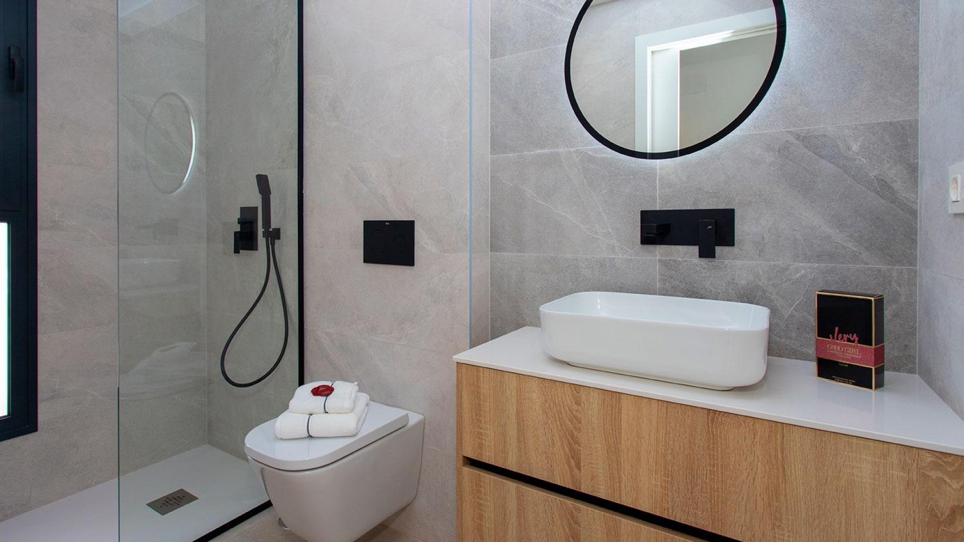 Nybyggeri - Fritliggende villa -
Sucina