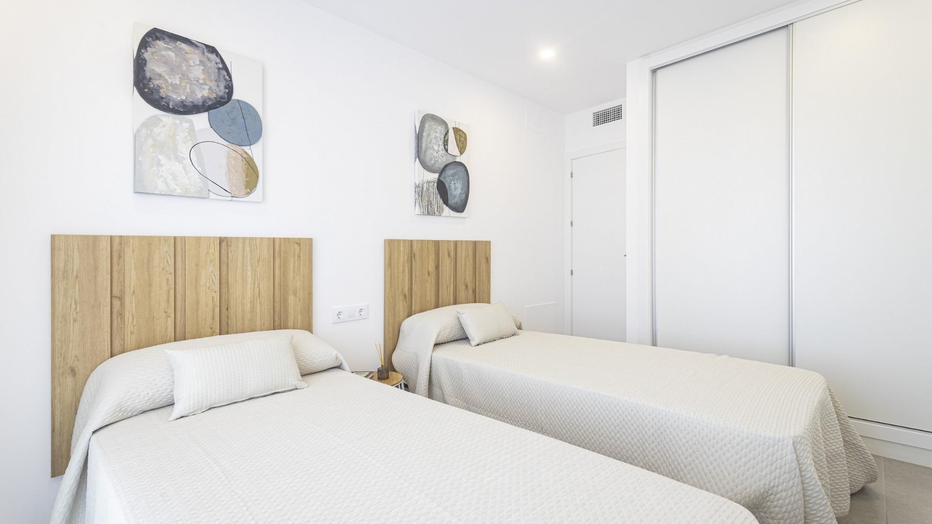 Nybyggeri - Lejlighed lejlighed -
La Manga del Mar Menor