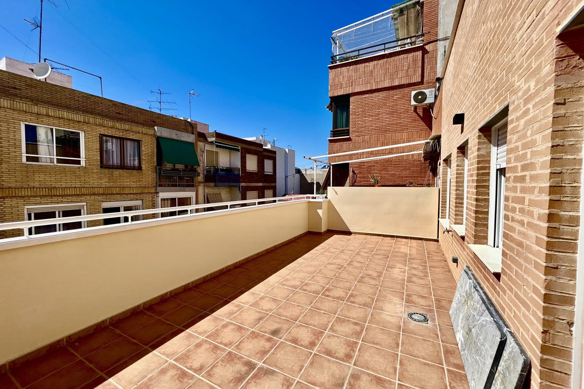 Obra Nueva - Apartamento / Piso -
Alicante - Alicante (Alacant)