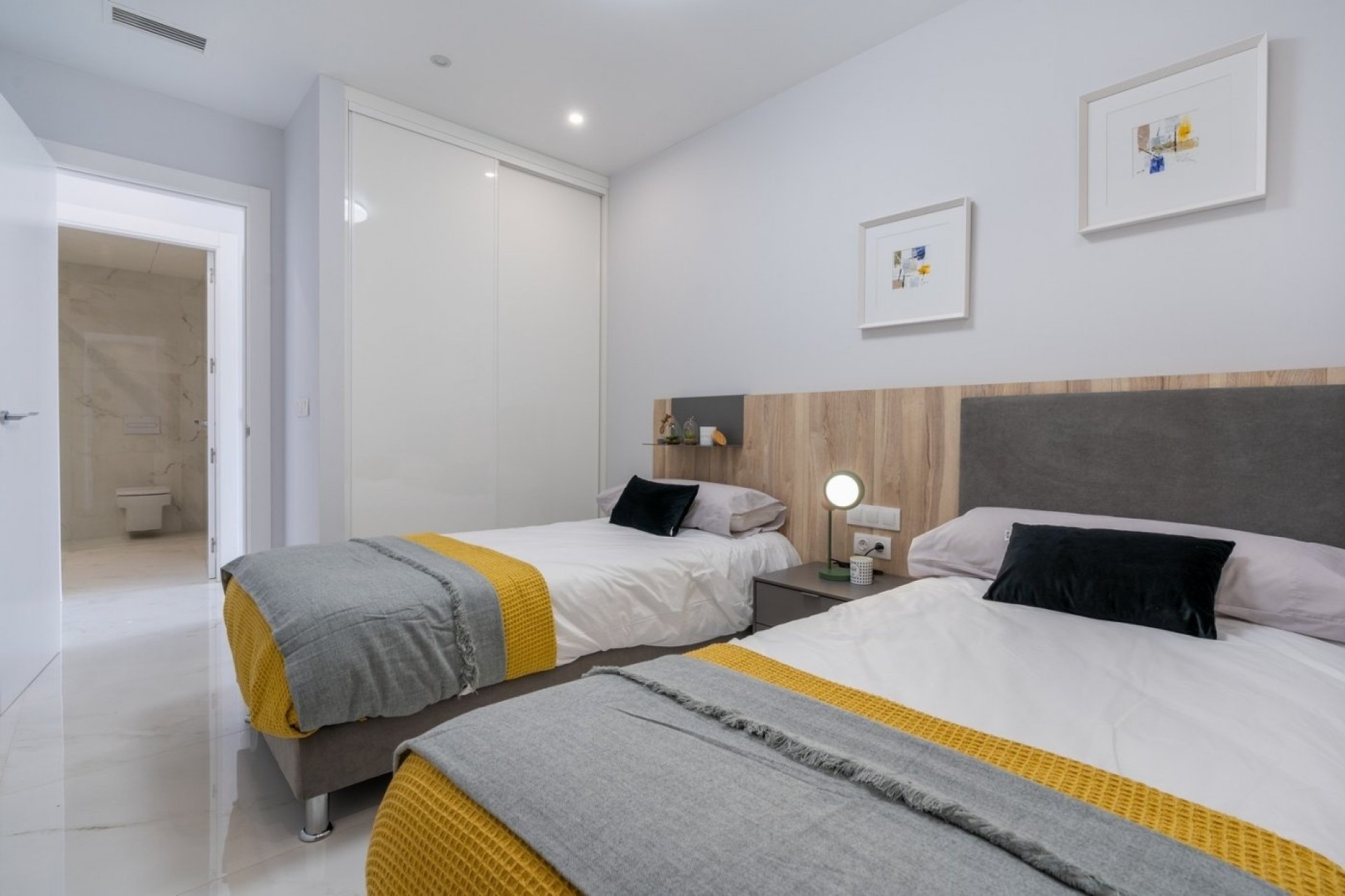 Obra Nueva - Apartamento / Piso -
Benidorm - Poniente