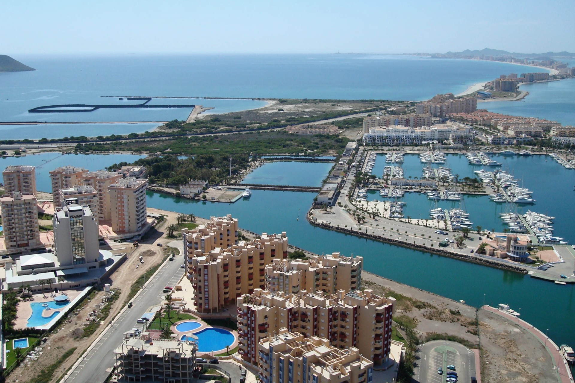 Obra Nueva - Apartamento / Piso -
La Manga del Mar Menor - La Manga