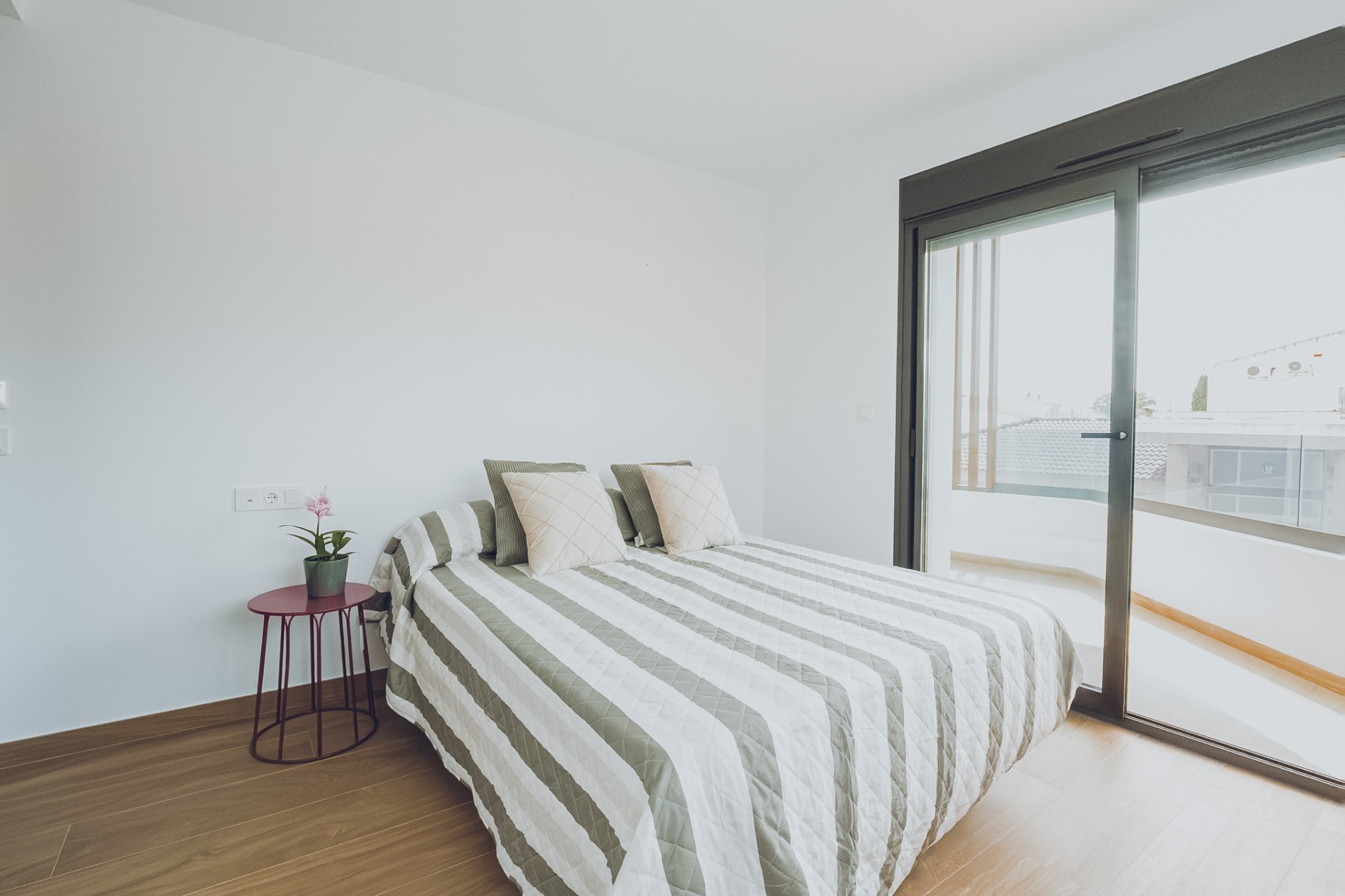 Obra Nueva - Apartamento / Piso -
Redován