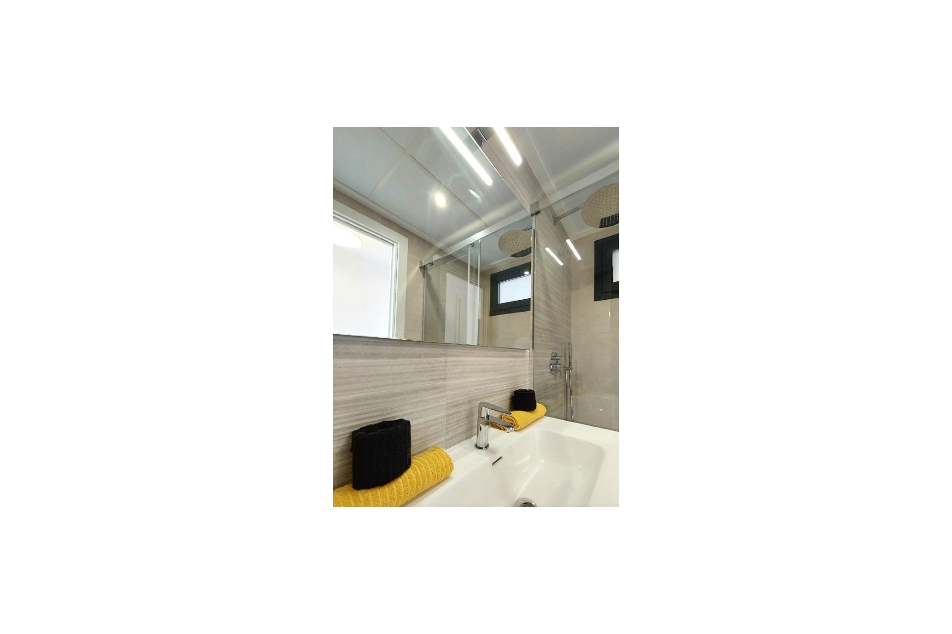 Obra Nueva - Apartamento / Piso -
San Miguel de Salinas - Pueblo