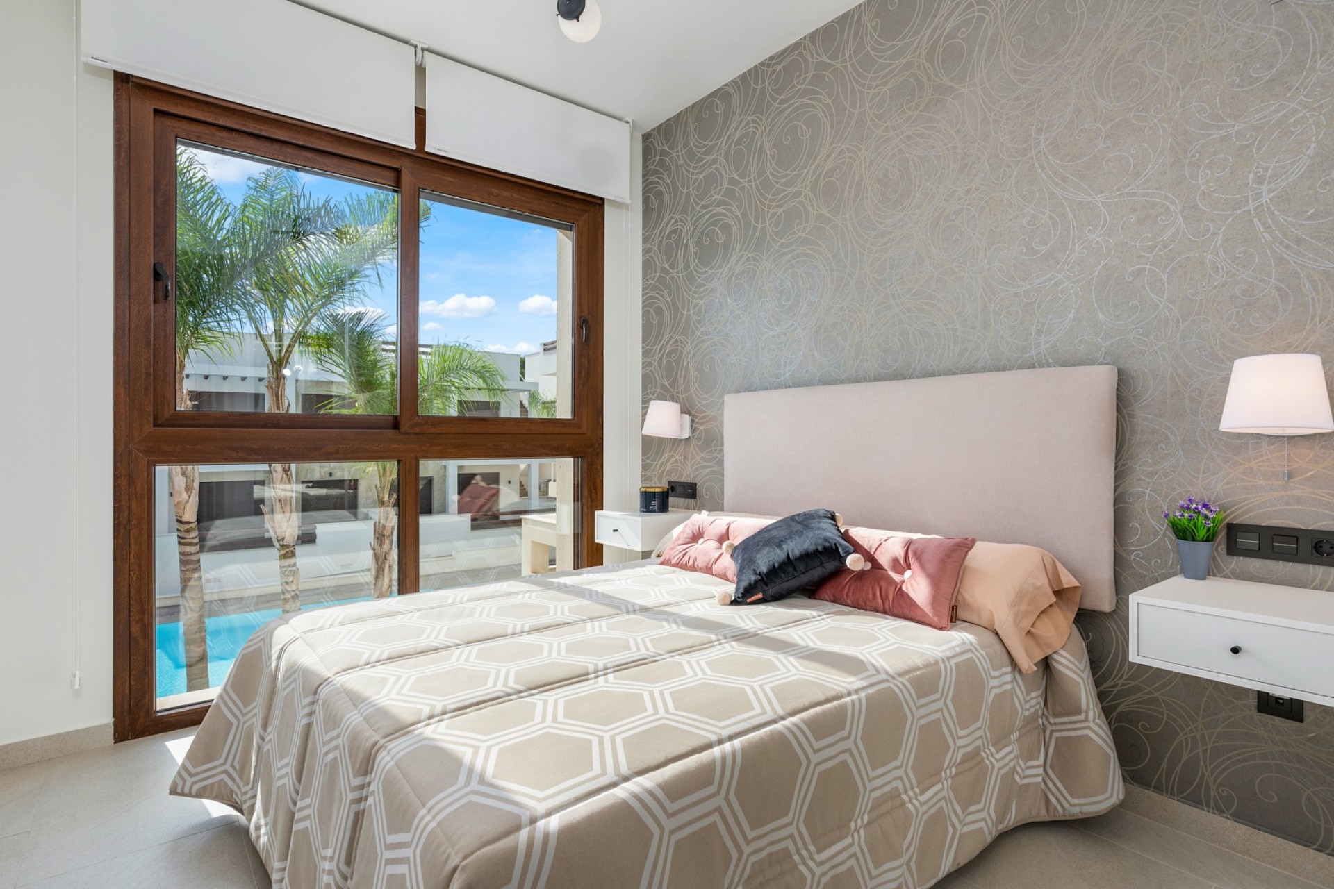 Obra Nueva - Apartamento / Piso -
Torrevieja