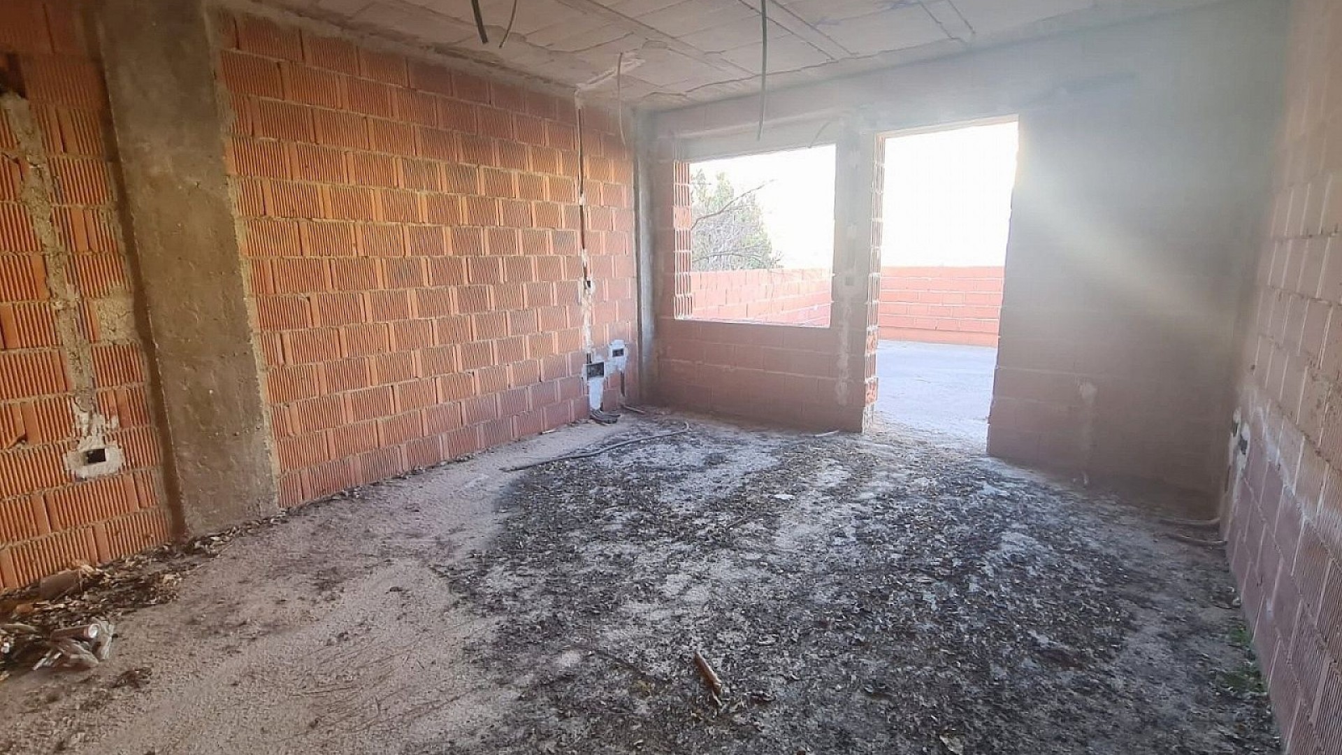 Obra Nueva - Casa de pueblo -
Salinas