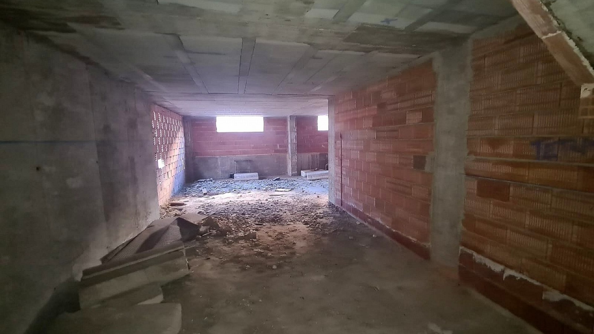 Obra Nueva - Casa de pueblo -
Salinas