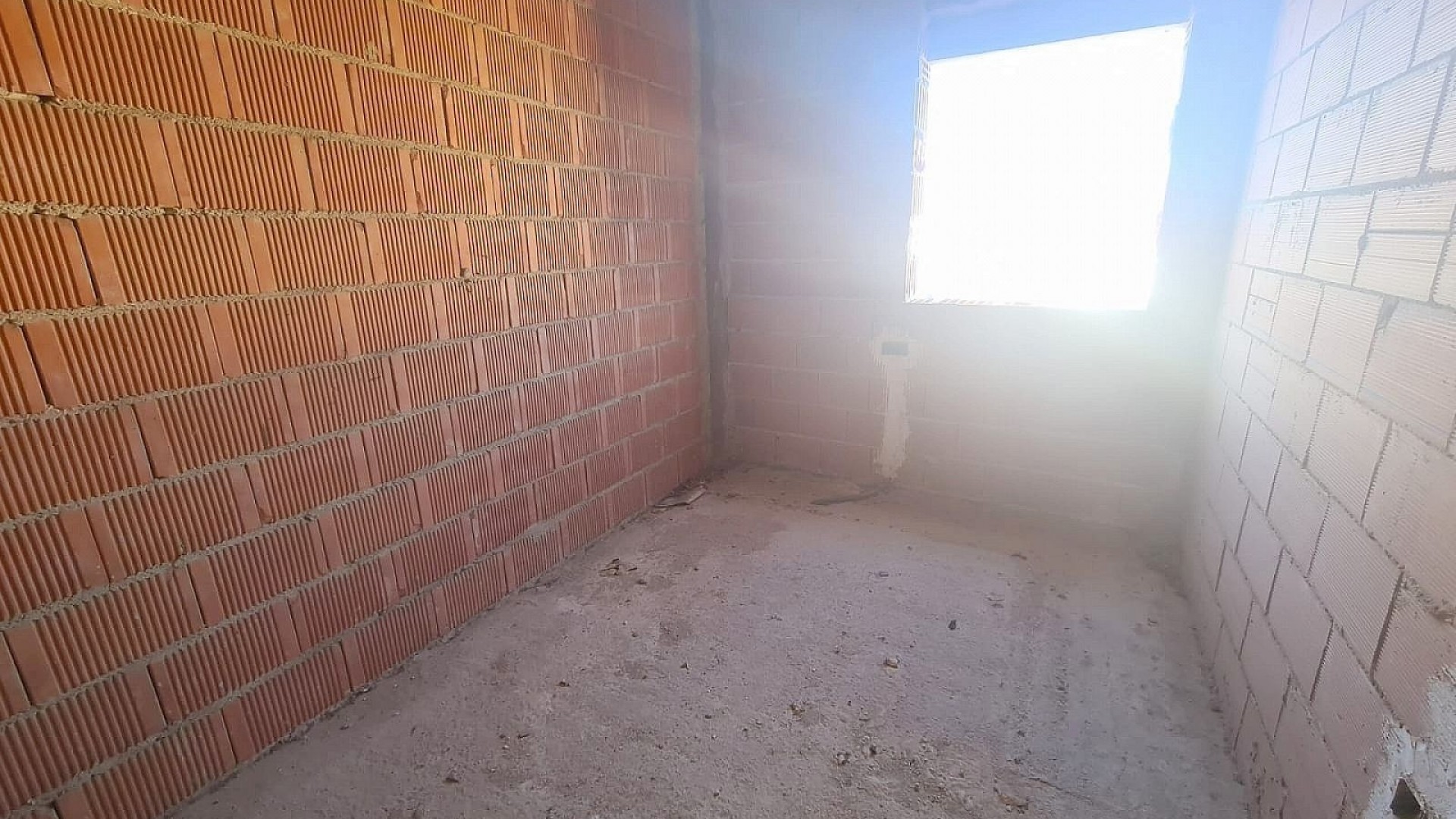 Obra Nueva - Casa de pueblo -
Salinas